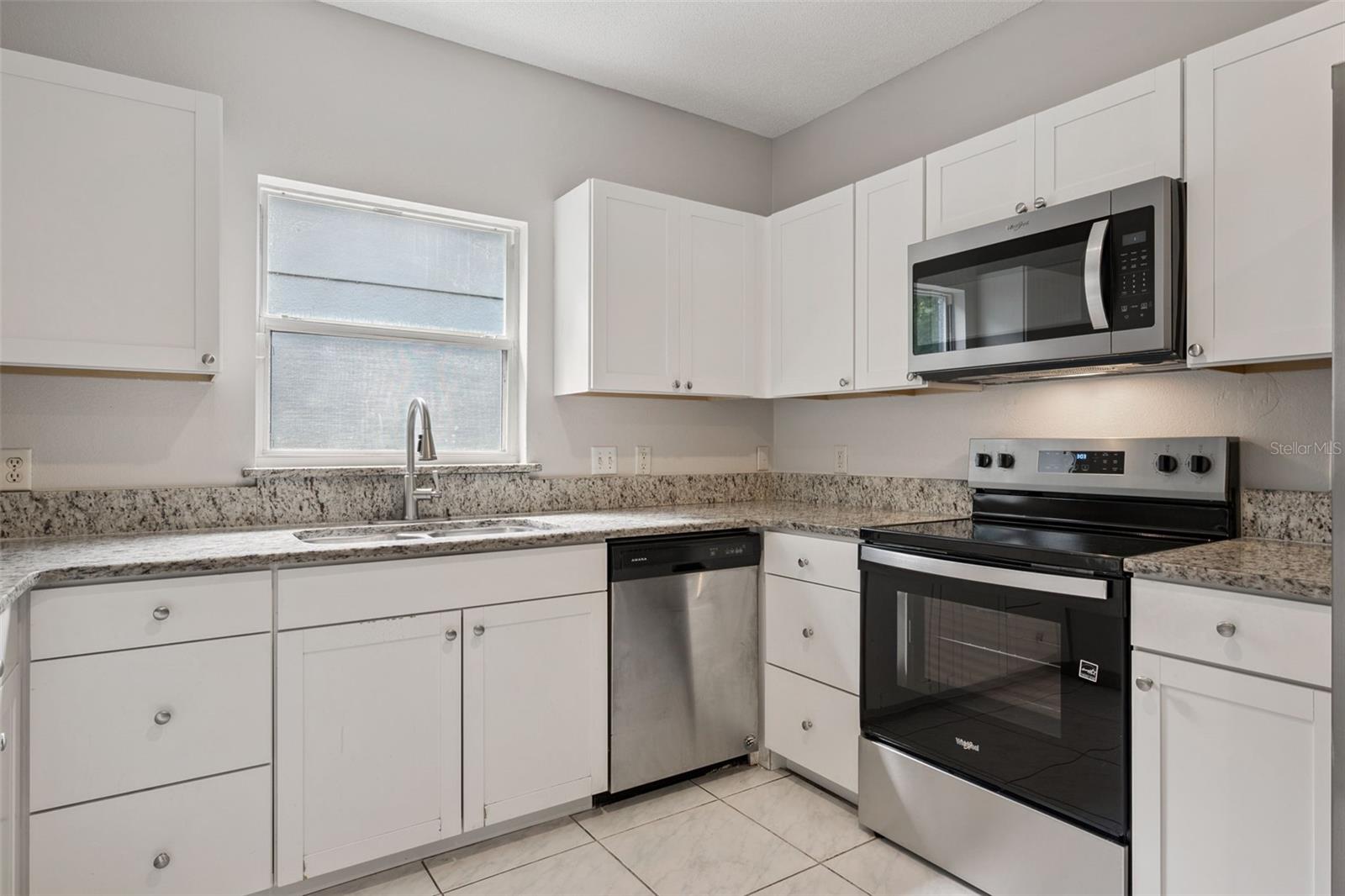 2522 WOODS EDGE CIR, ORLANDO, FL, 32817