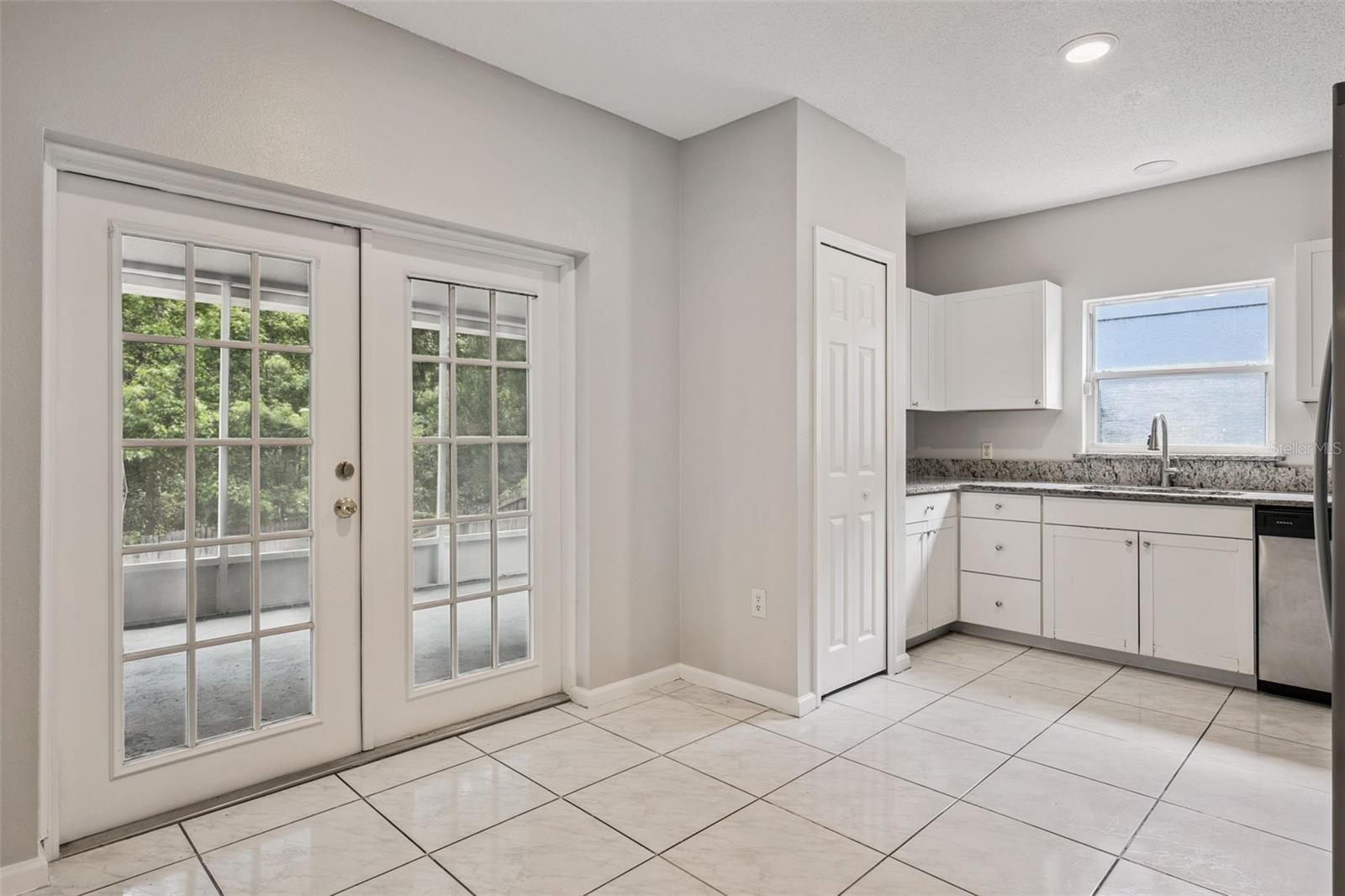 2522 WOODS EDGE CIR, ORLANDO, FL, 32817