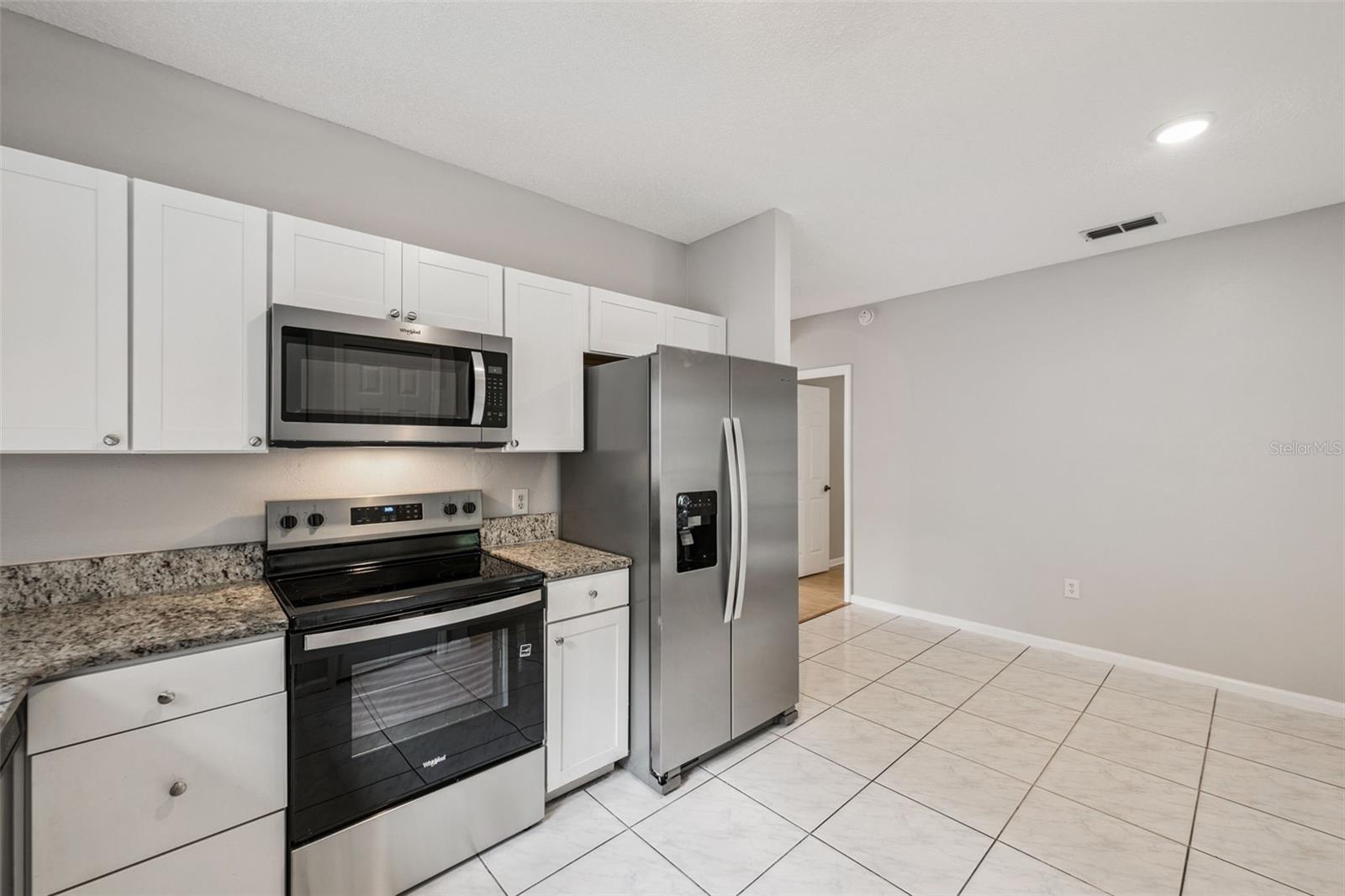 2522 WOODS EDGE CIR, ORLANDO, FL, 32817