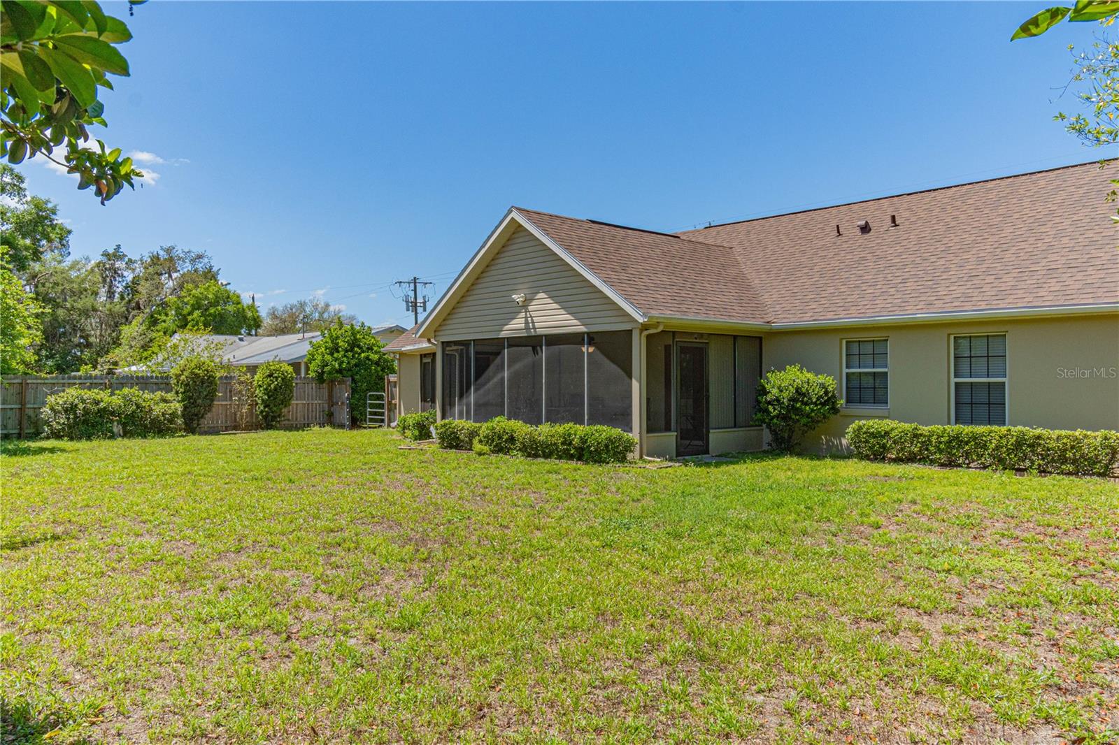 1343 CR 437, LAKE PANASOFFKEE, FL, 33538