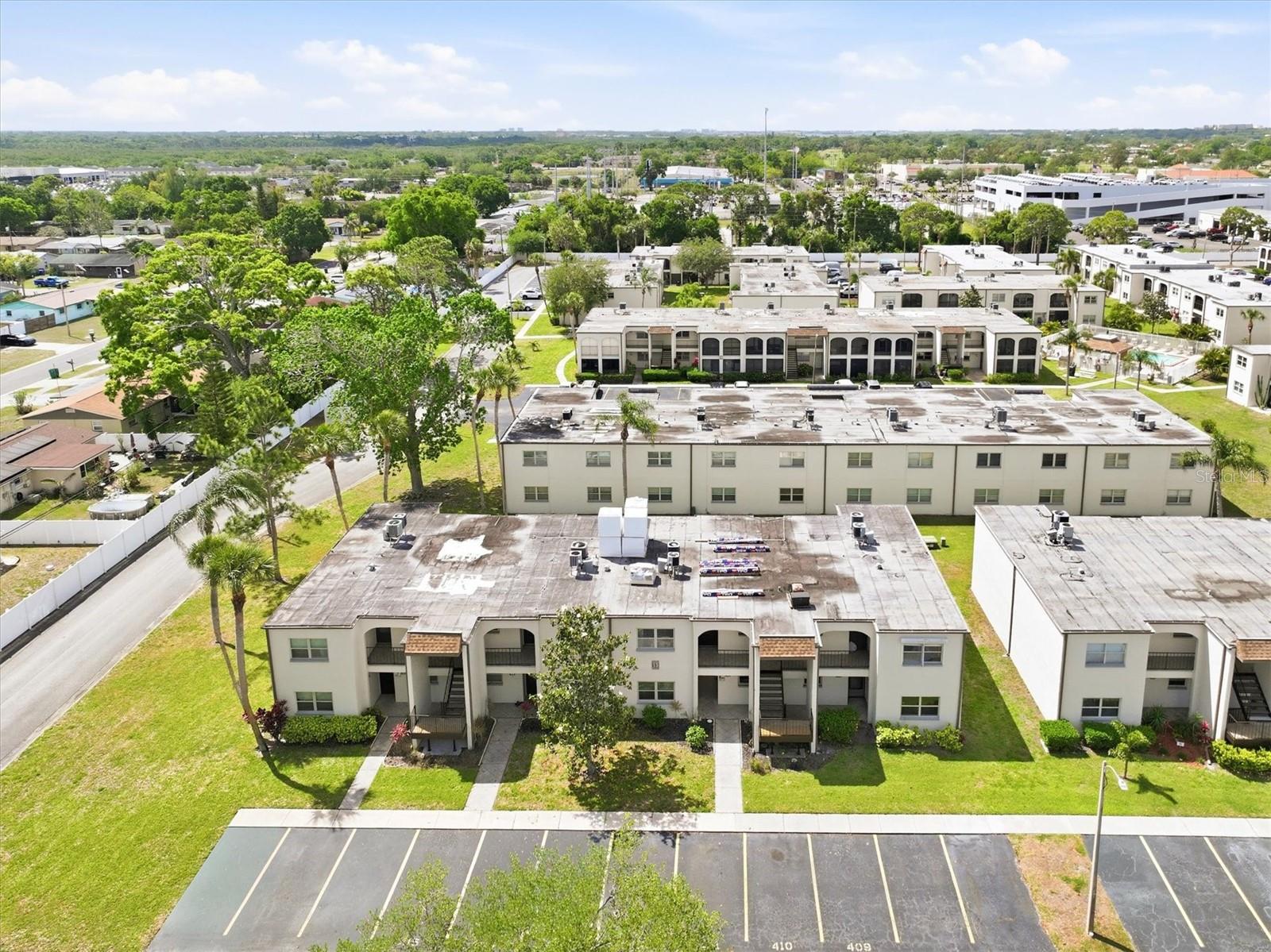 7701 STARKEY RD #412, SEMINOLE, FL, 33777