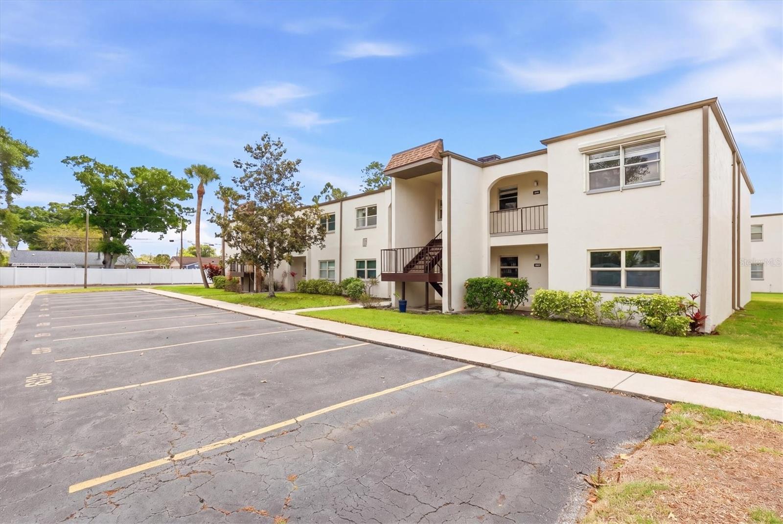 7701 STARKEY RD #412, SEMINOLE, FL, 33777