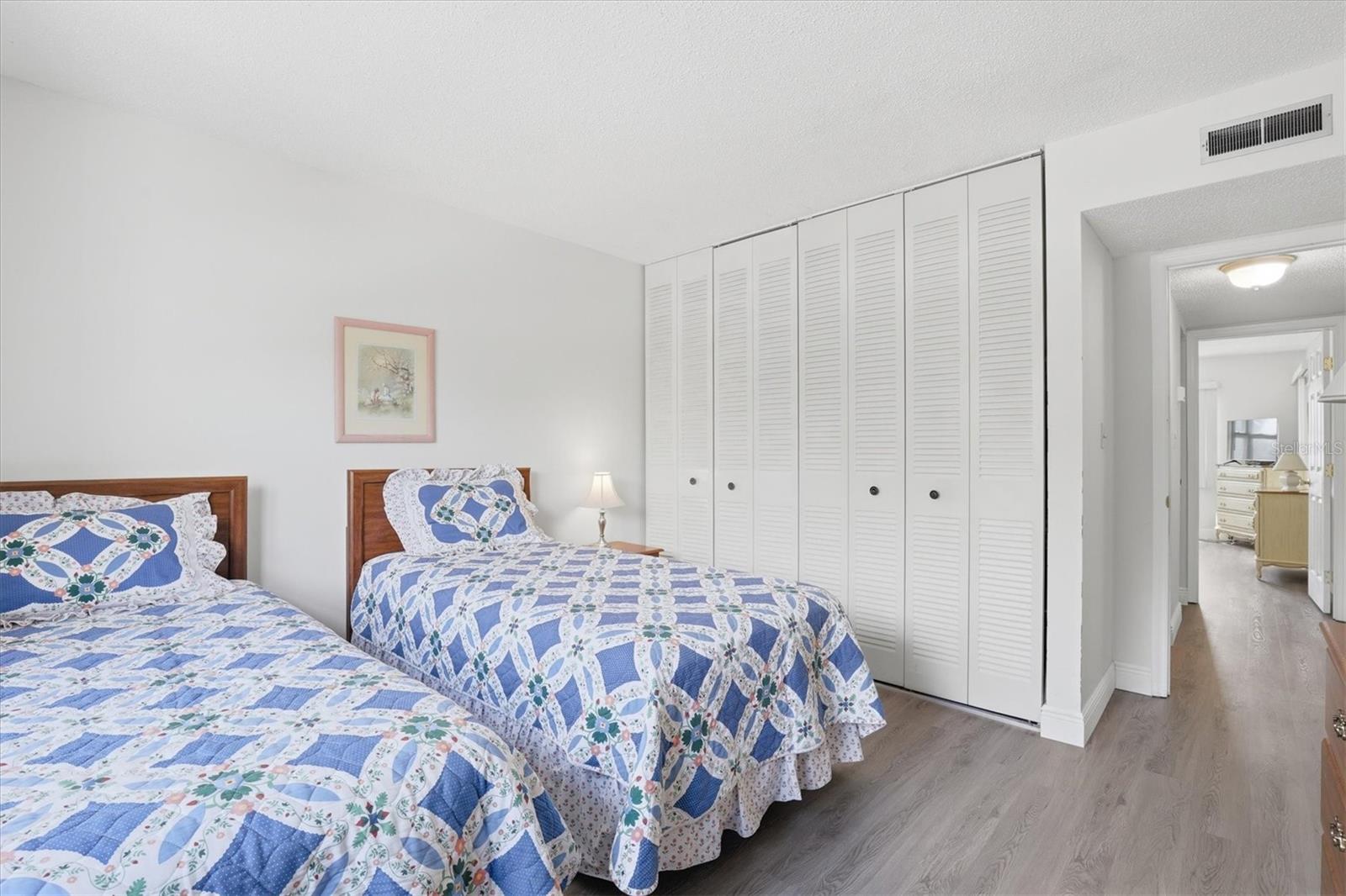 7701 STARKEY RD #412, SEMINOLE, FL, 33777