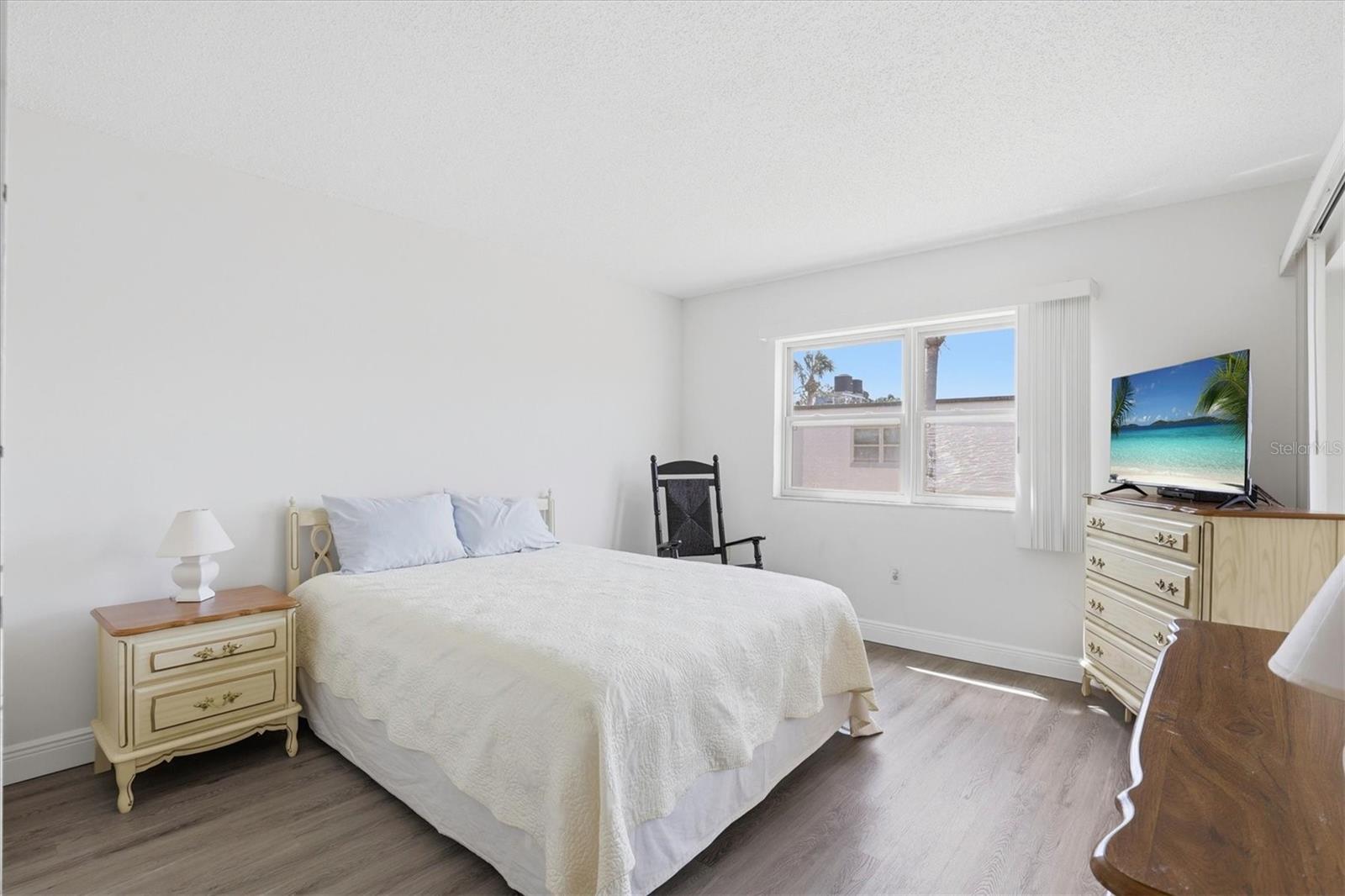 7701 STARKEY RD #412, SEMINOLE, FL, 33777