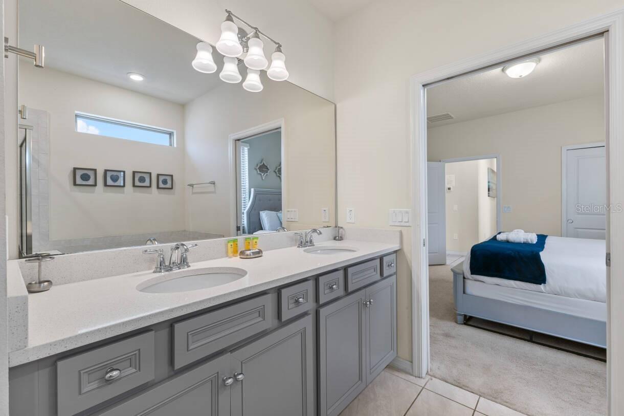 5405 MISTY OAK CIR, DAVENPORT, FL, 33837