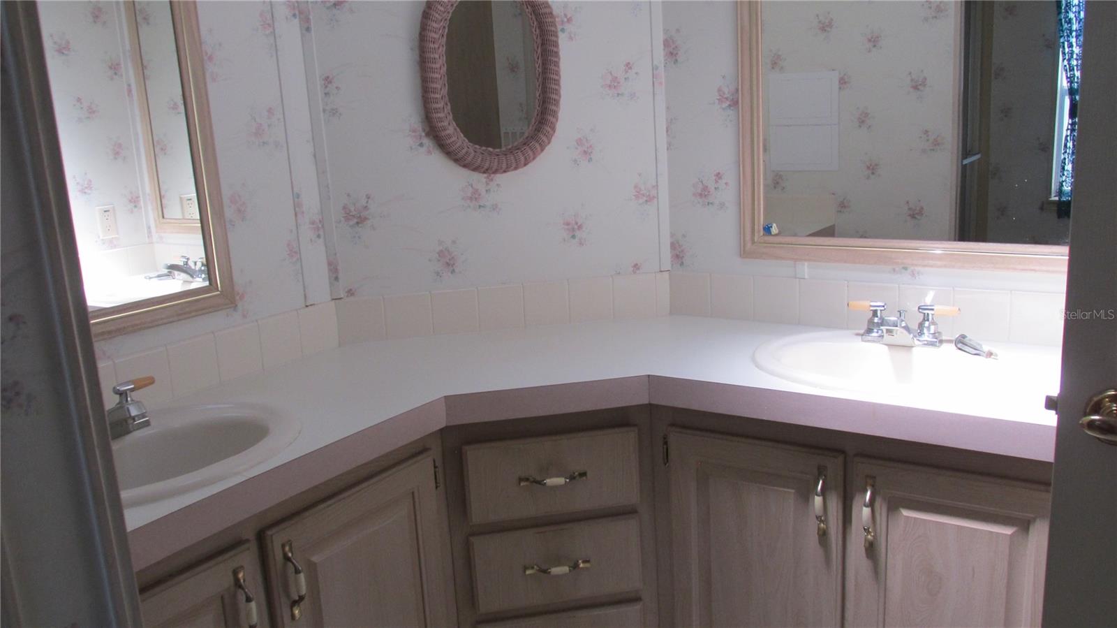 192 DARTMOUTH DR, HAINES CITY, FL, 33844