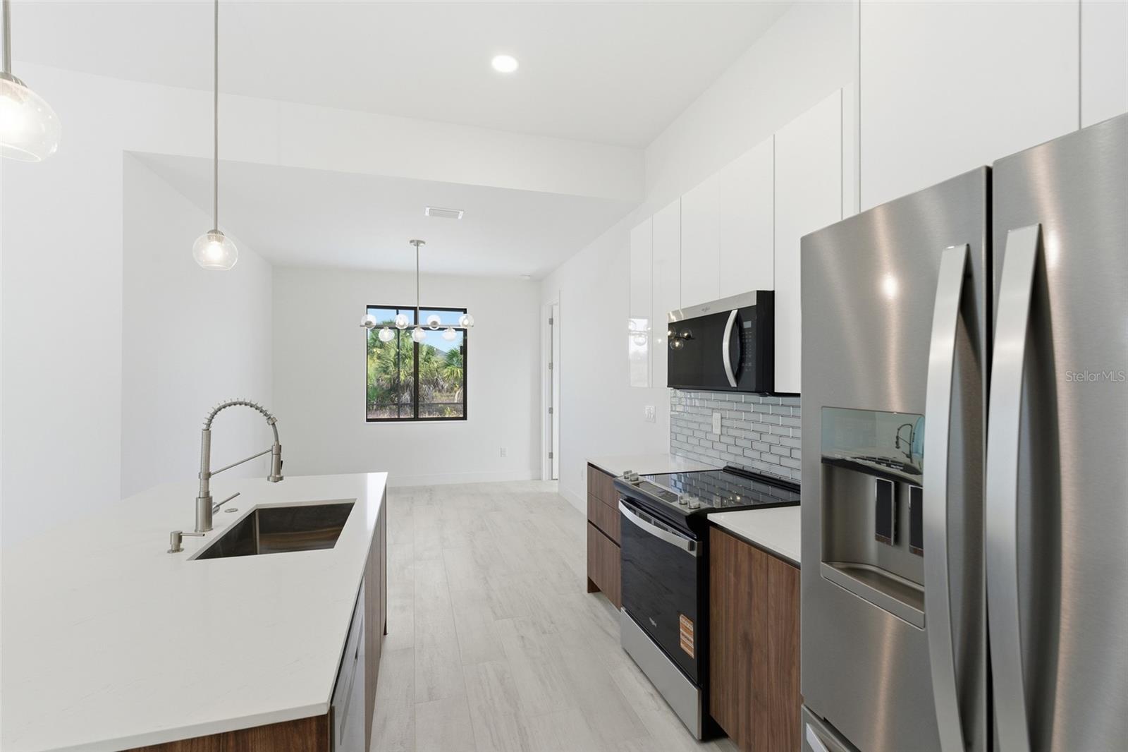 PORT CHARLOTTE SEC 085, PORT CHARLOTTE, FL, 33981