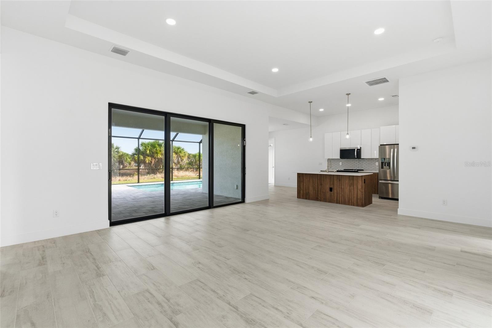 PORT CHARLOTTE SEC 085, PORT CHARLOTTE, FL, 33981