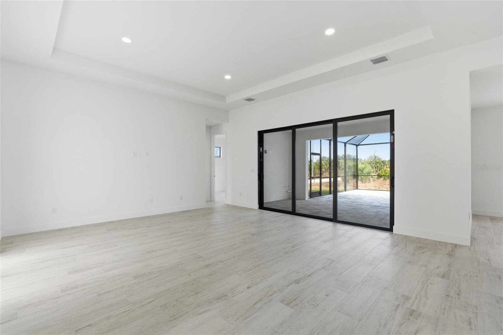 PORT CHARLOTTE SEC 085, PORT CHARLOTTE, FL, 33981