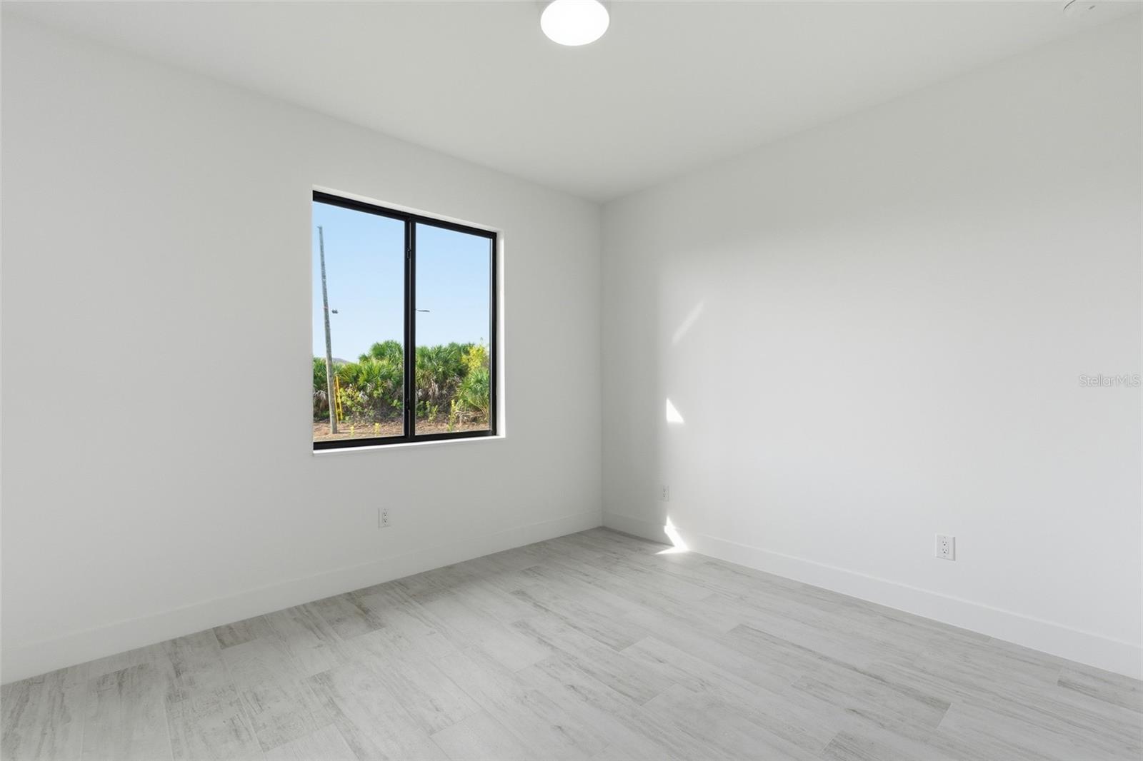 PORT CHARLOTTE SEC 085, PORT CHARLOTTE, FL, 33981