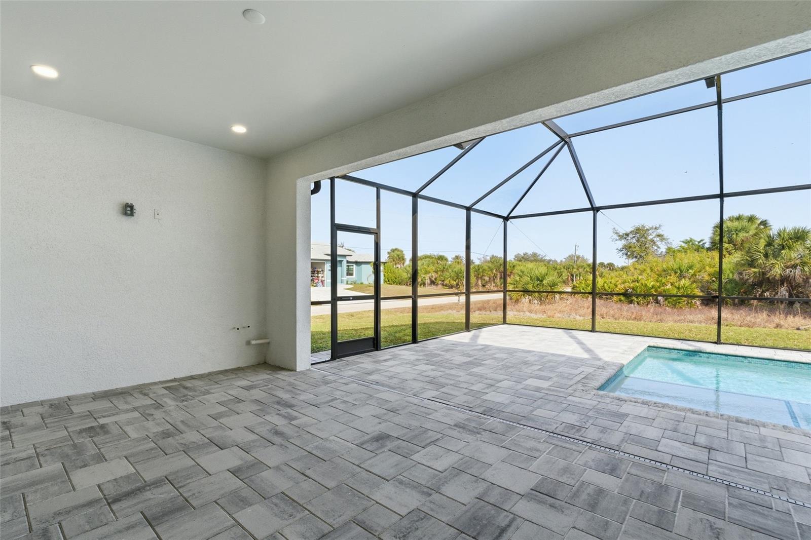 PORT CHARLOTTE SEC 085, PORT CHARLOTTE, FL, 33981