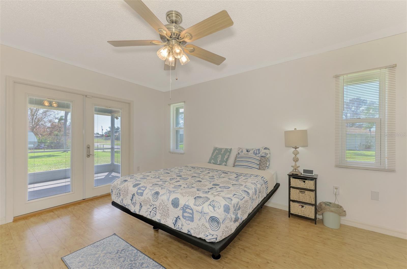 9307 SAN BERNANDINO AVE, ENGLEWOOD, FL, 34224