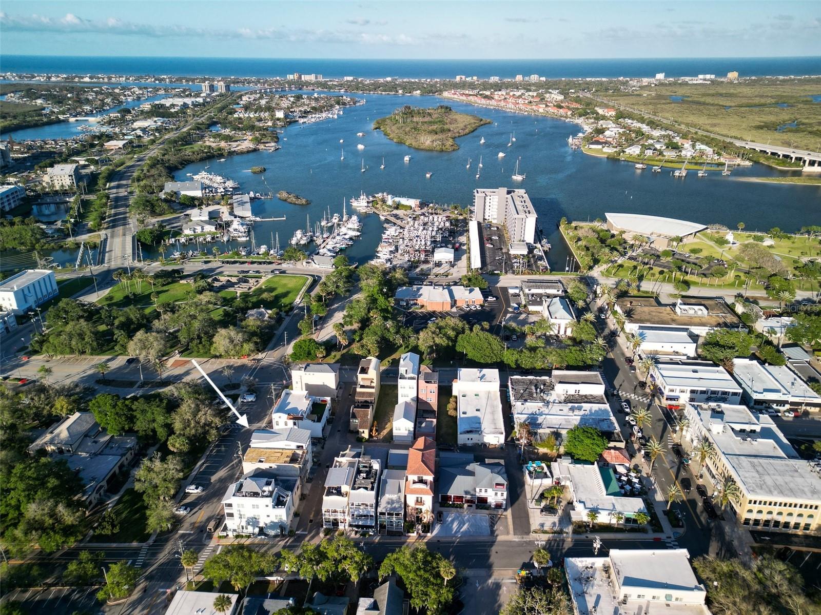 140 JULIA ST, NEW SMYRNA BEACH, FL, 32168
