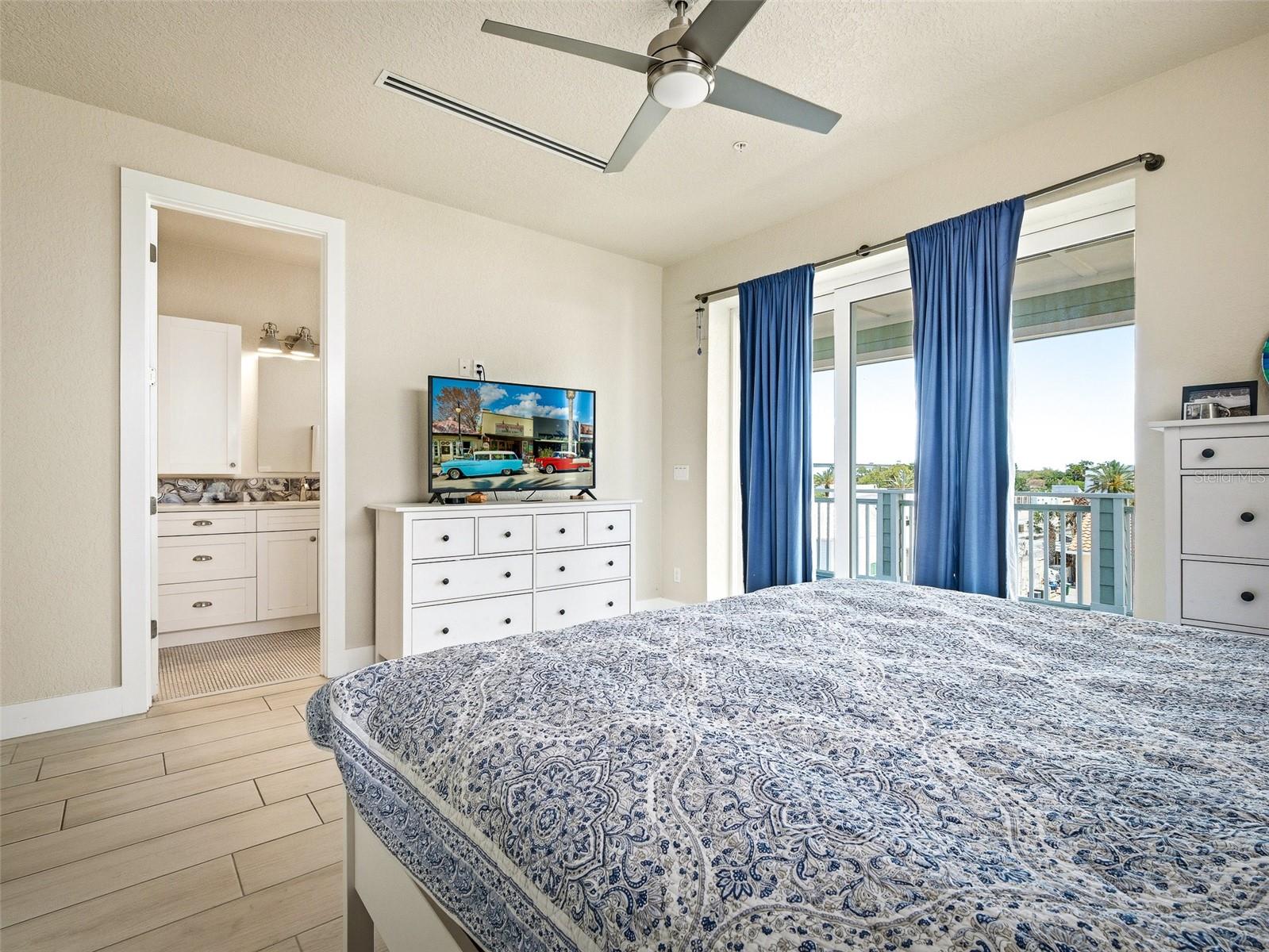 140 JULIA ST, NEW SMYRNA BEACH, FL, 32168