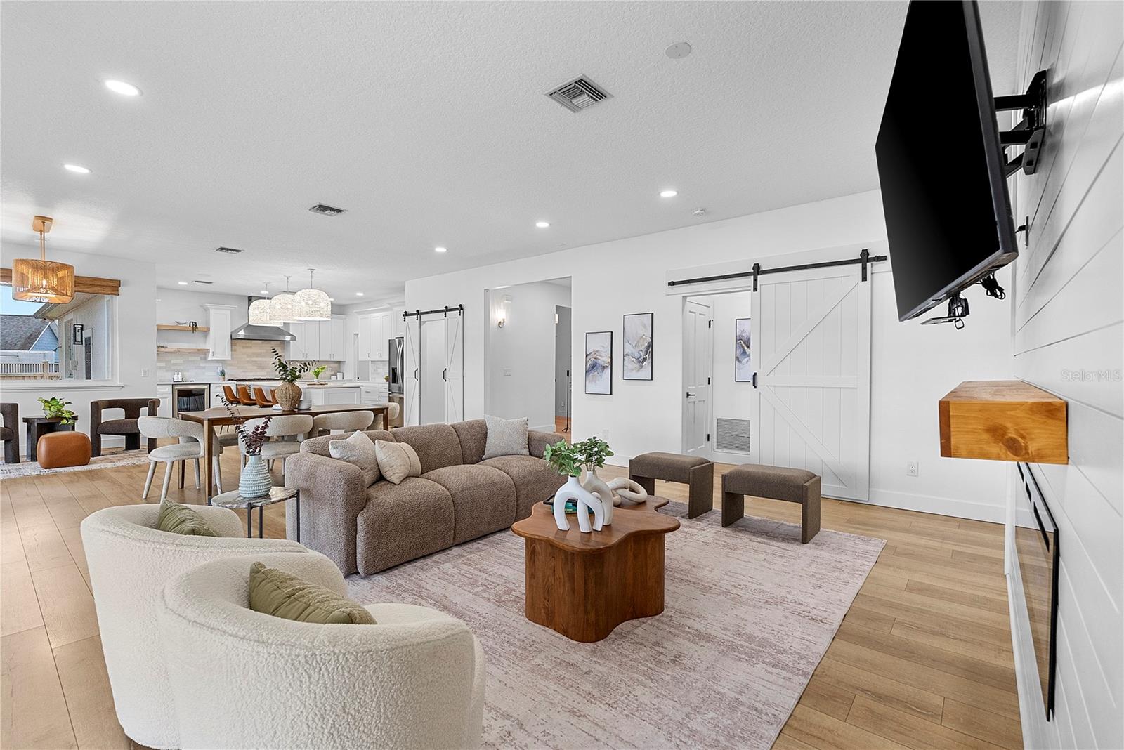 281 SUNRISE PT, LAKE MARY, FL, 32746