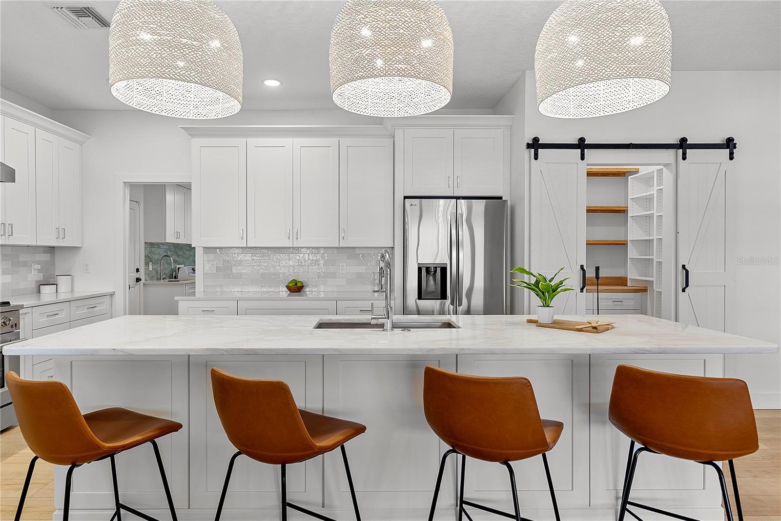 281 SUNRISE PT, LAKE MARY, FL, 32746