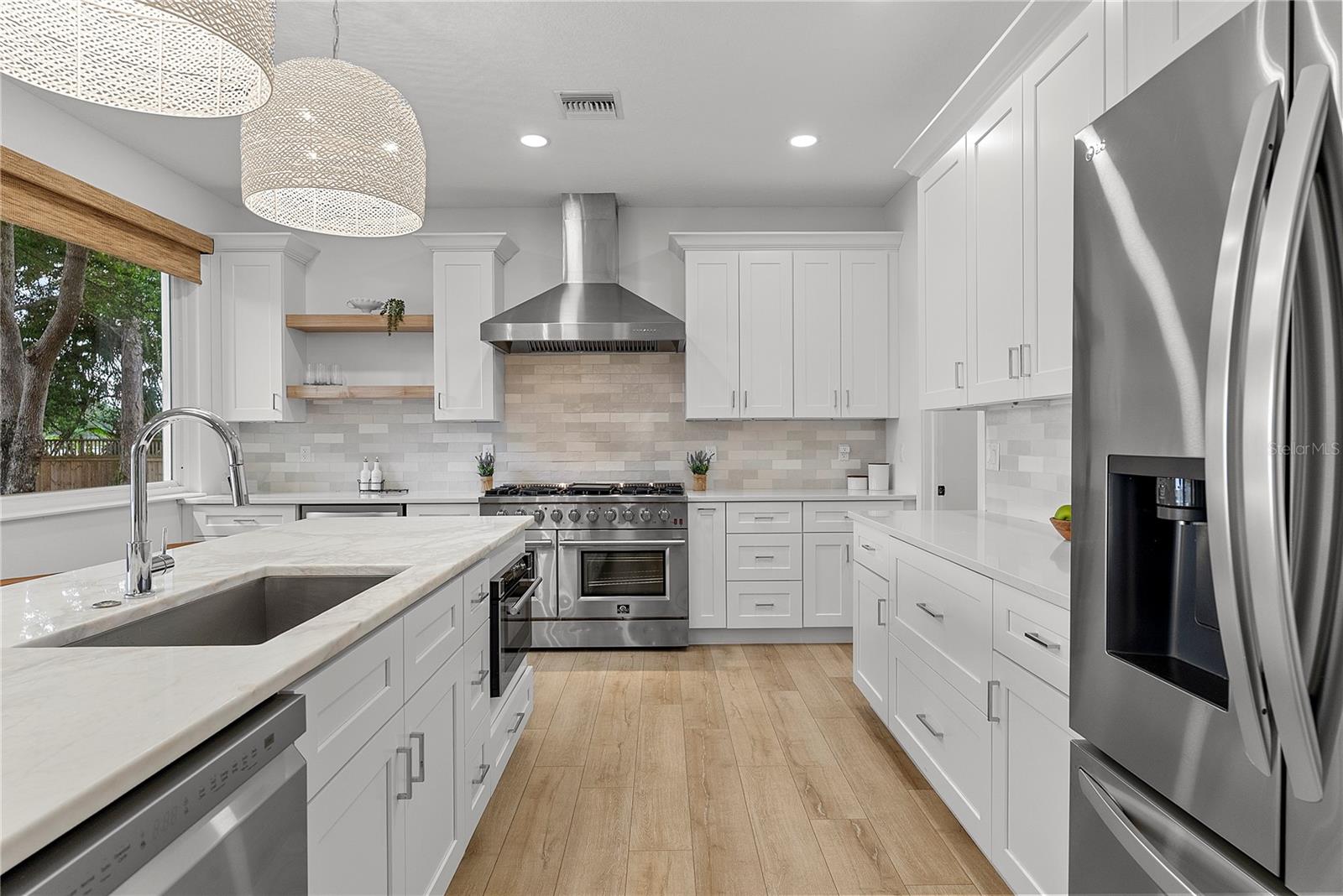 281 SUNRISE PT, LAKE MARY, FL, 32746