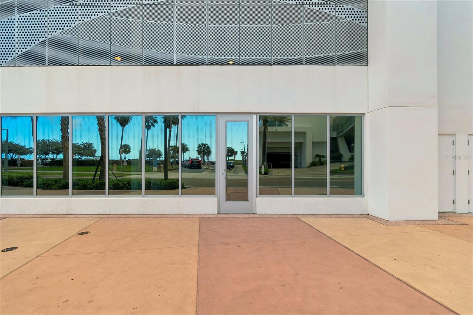 400 CORONADO DR, CLEARWATER BEACH, FL, 33767