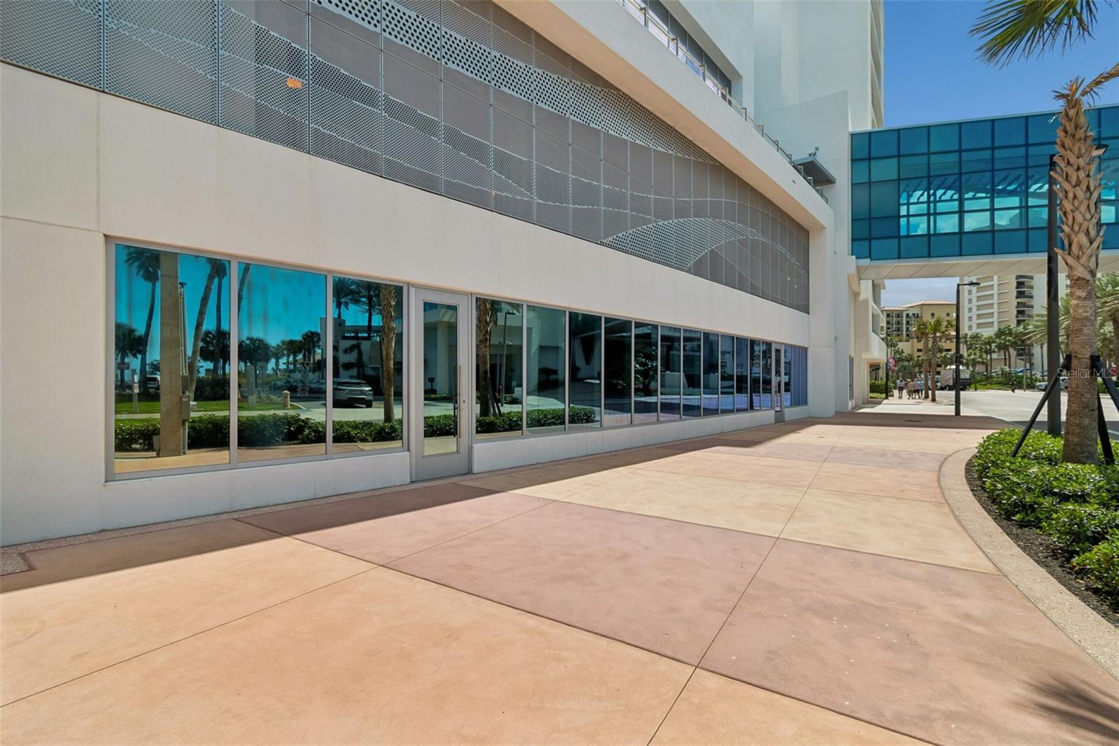 400 CORONADO DR, CLEARWATER BEACH, FL, 33767