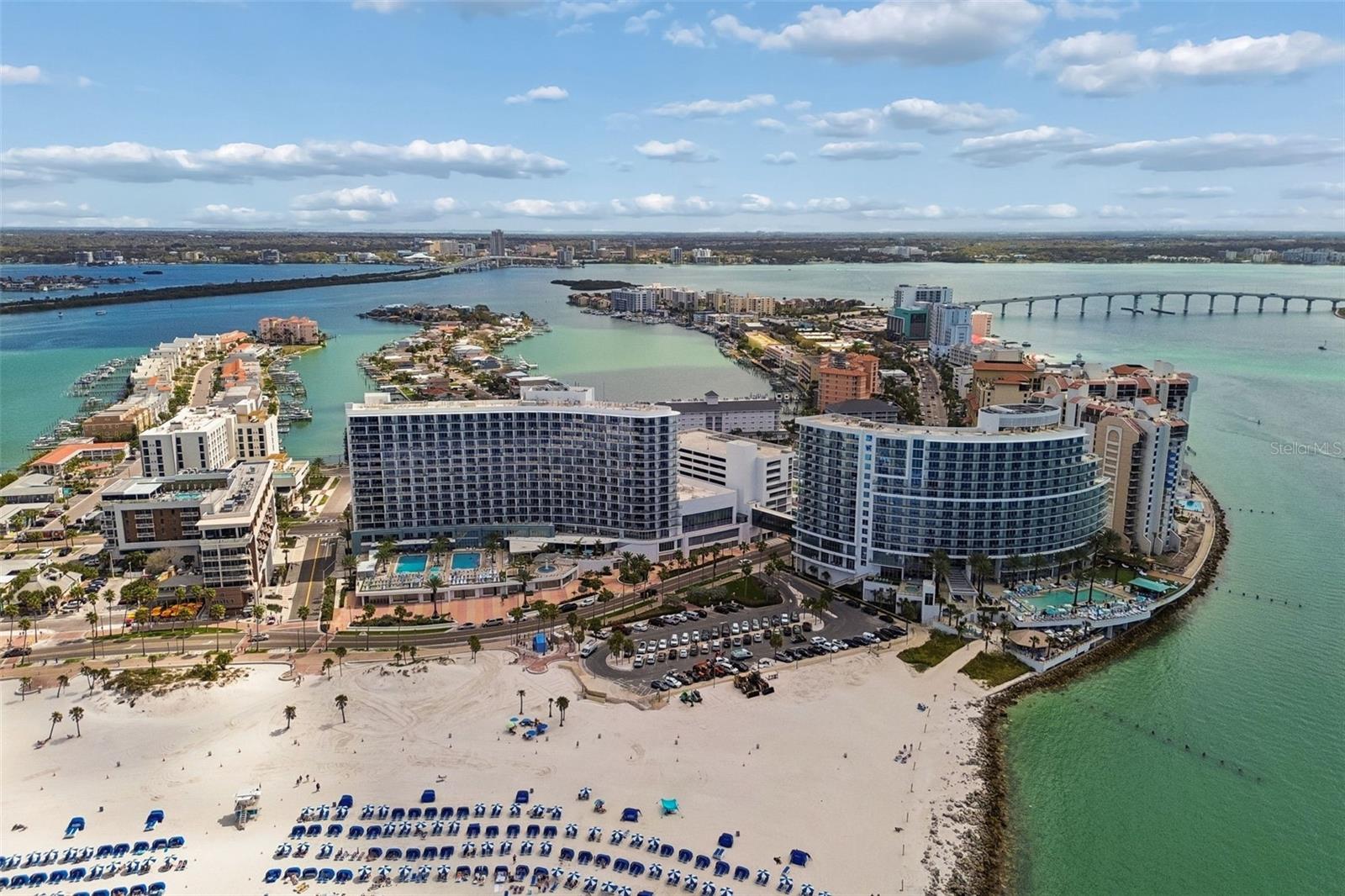 400 CORONADO DR, CLEARWATER BEACH, FL, 33767