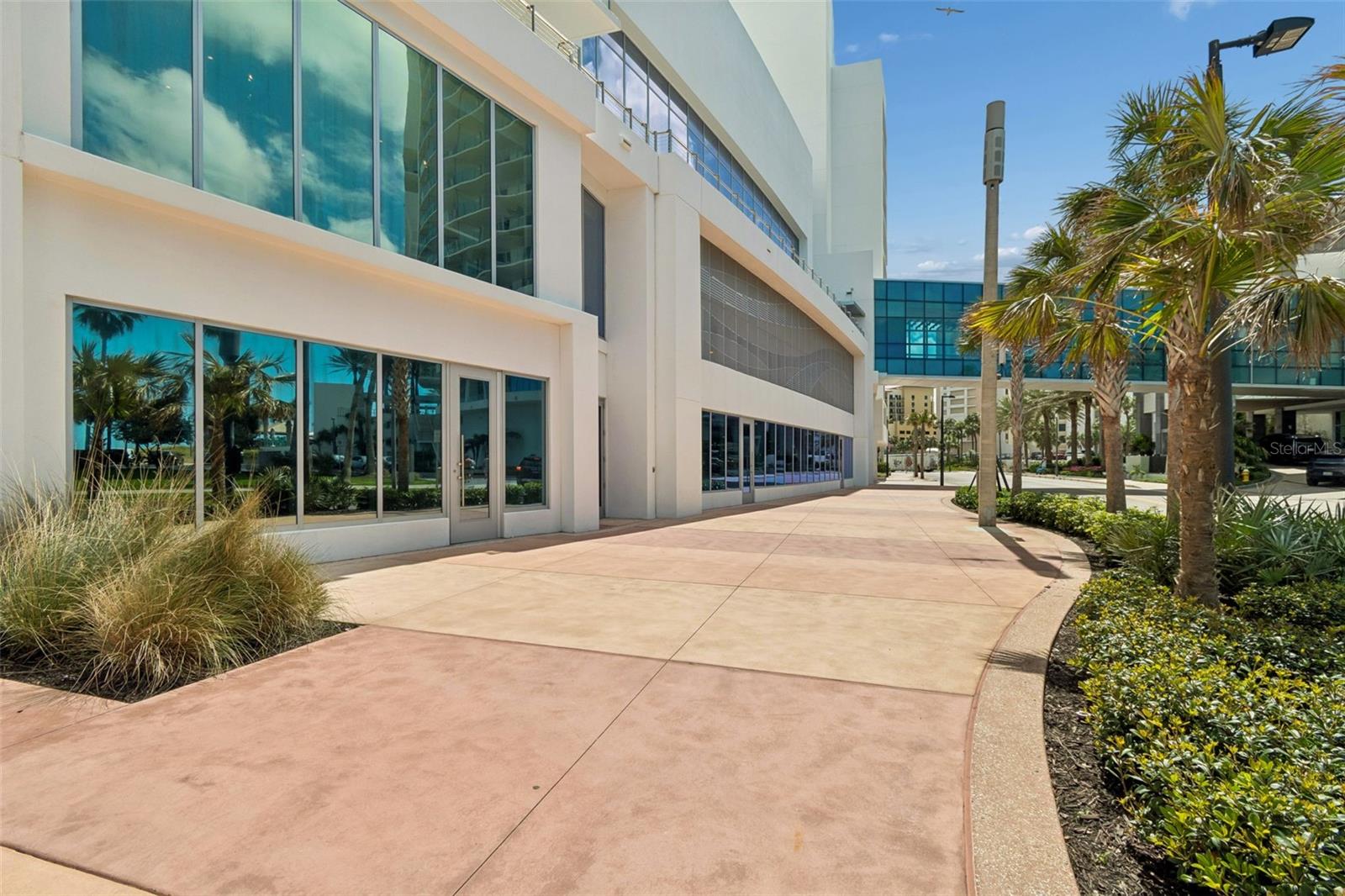 400 CORONADO DR, CLEARWATER BEACH, FL, 33767