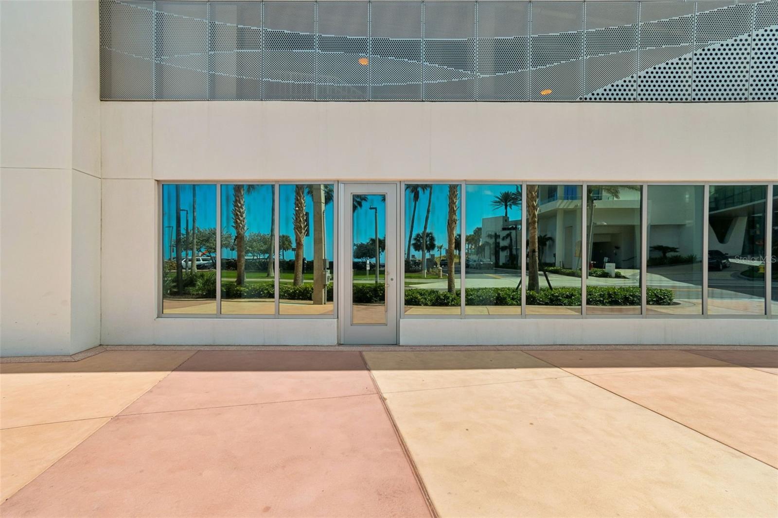 400 CORONADO DR, CLEARWATER BEACH, FL, 33767