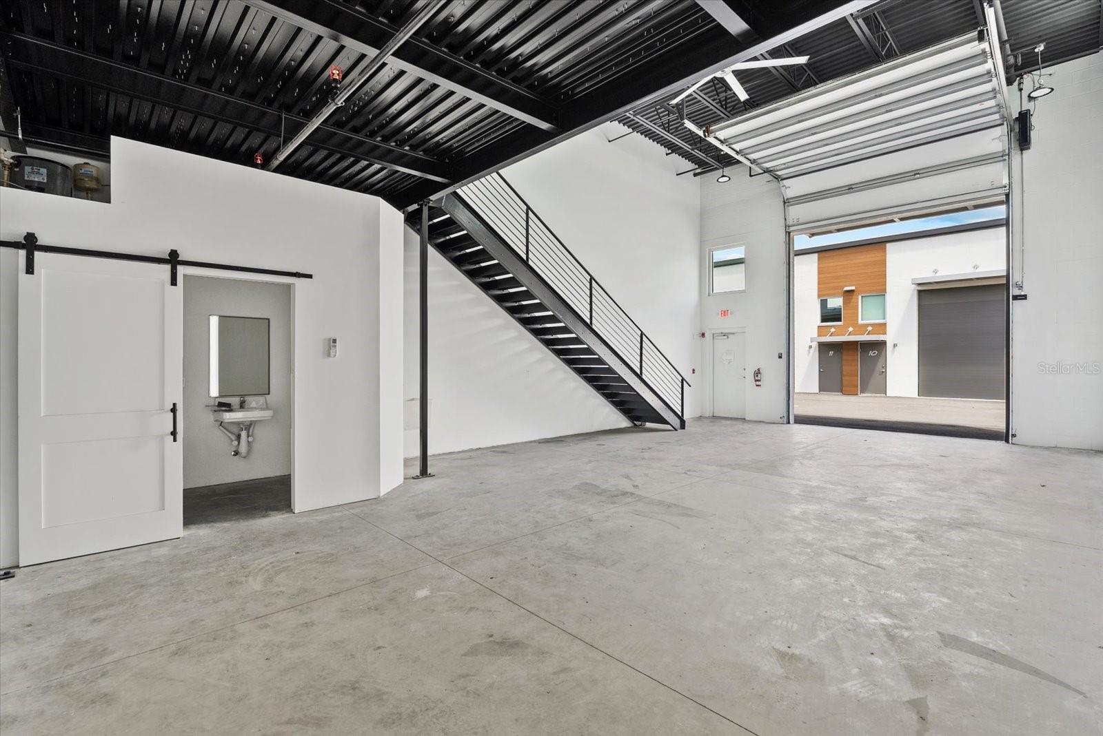 6566 PALMER PARK CIR #1, SARASOTA, FL, 34238