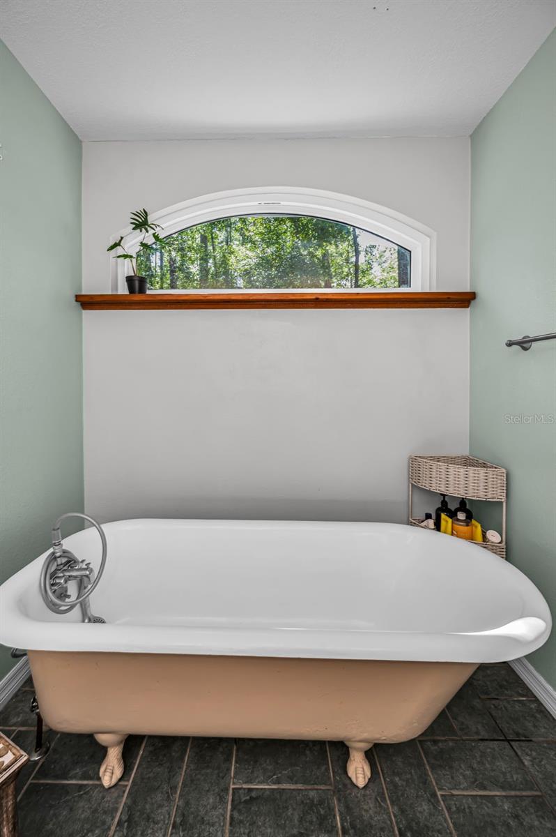 4130 RACERS WAY, BROOKSVILLE, FL, 34604