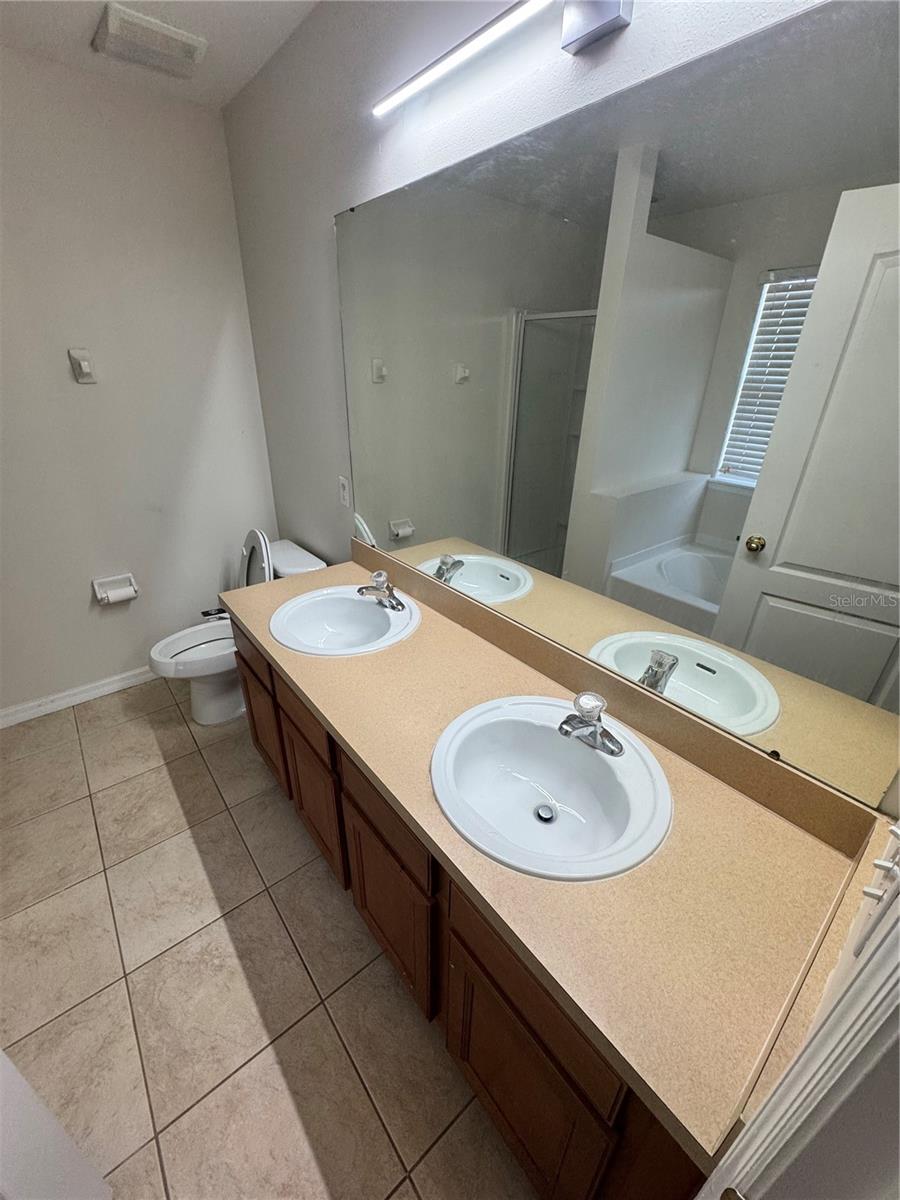 2822 GRASMERE VIEW PKWY, KISSIMMEE, FL, 34746