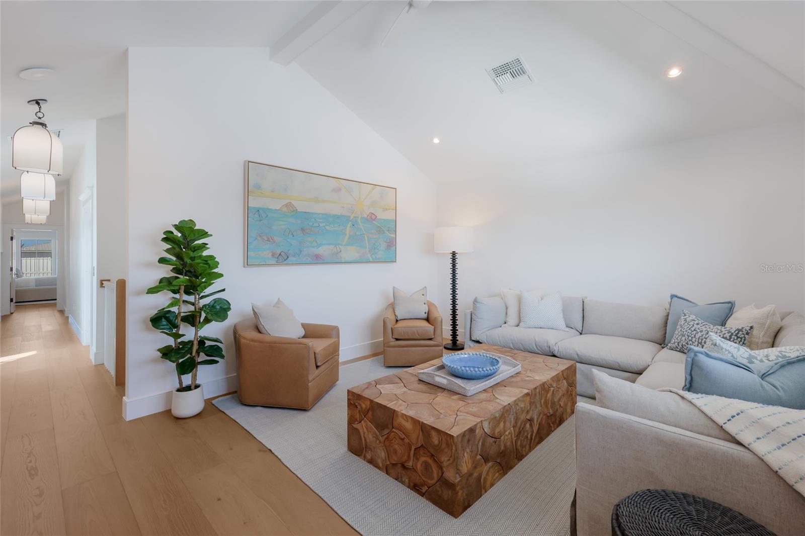 215 SYCAMORE AVE, ANNA MARIA, FL, 34216