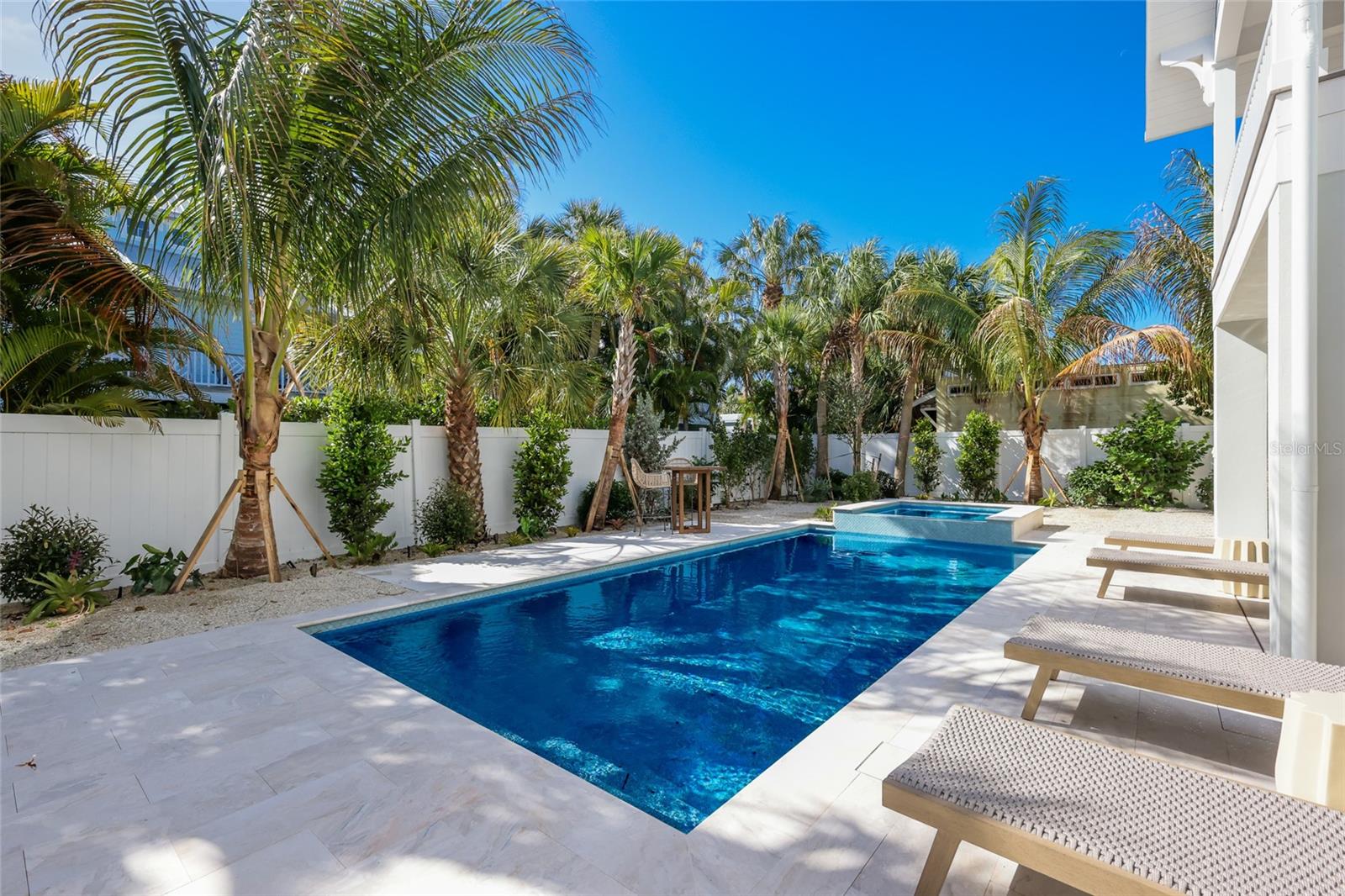 215 SYCAMORE AVE, ANNA MARIA, FL, 34216