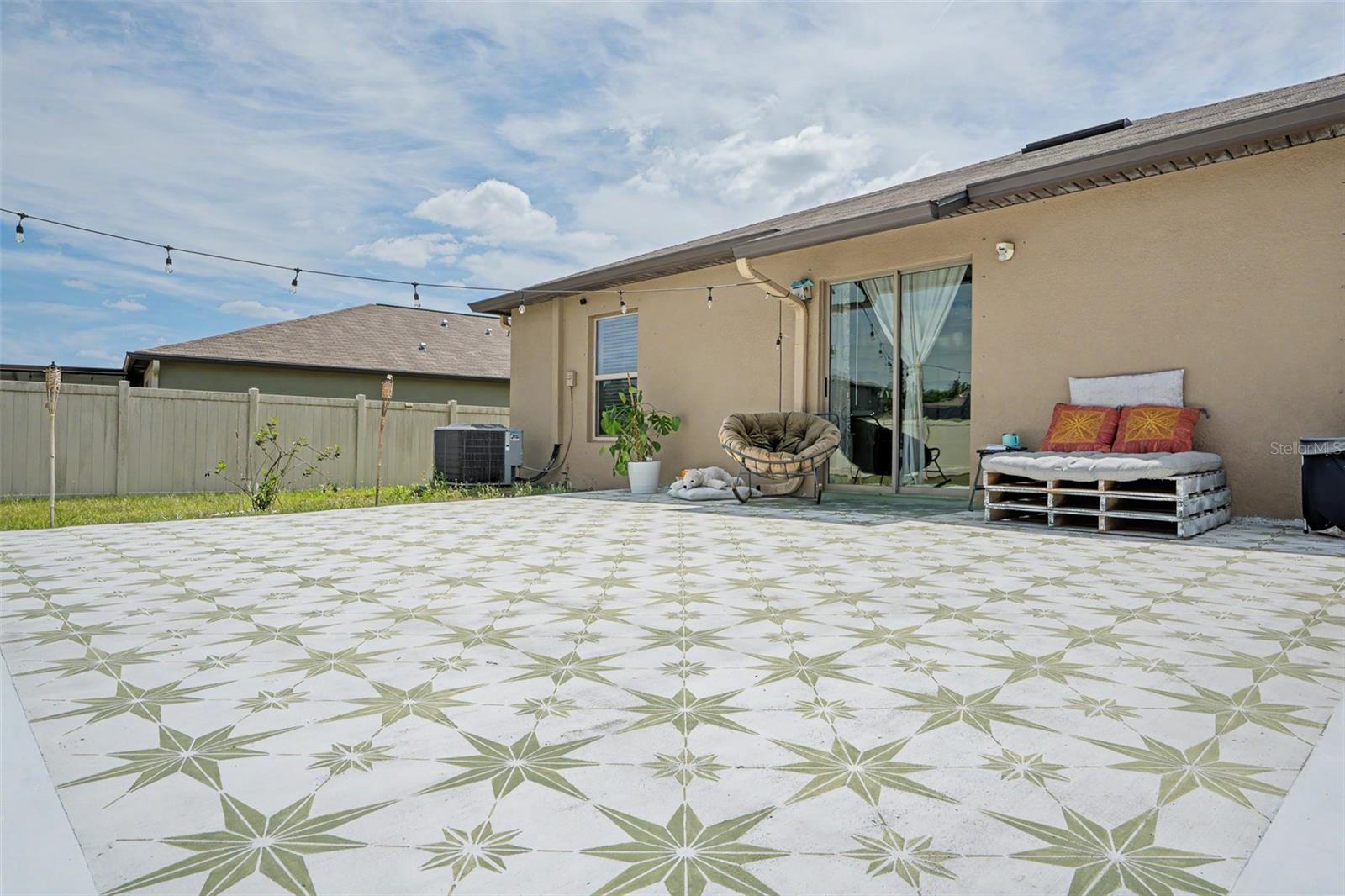 6671 MINERAL SPRINGS RD, NEW PORT RICHEY, FL, 34653