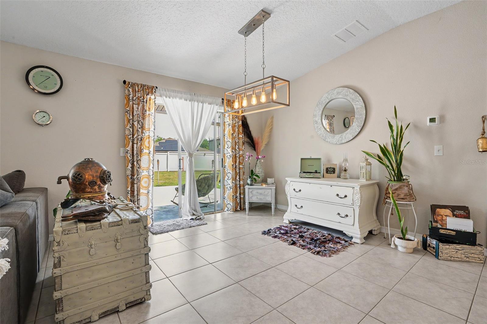 6671 MINERAL SPRINGS RD, NEW PORT RICHEY, FL, 34653