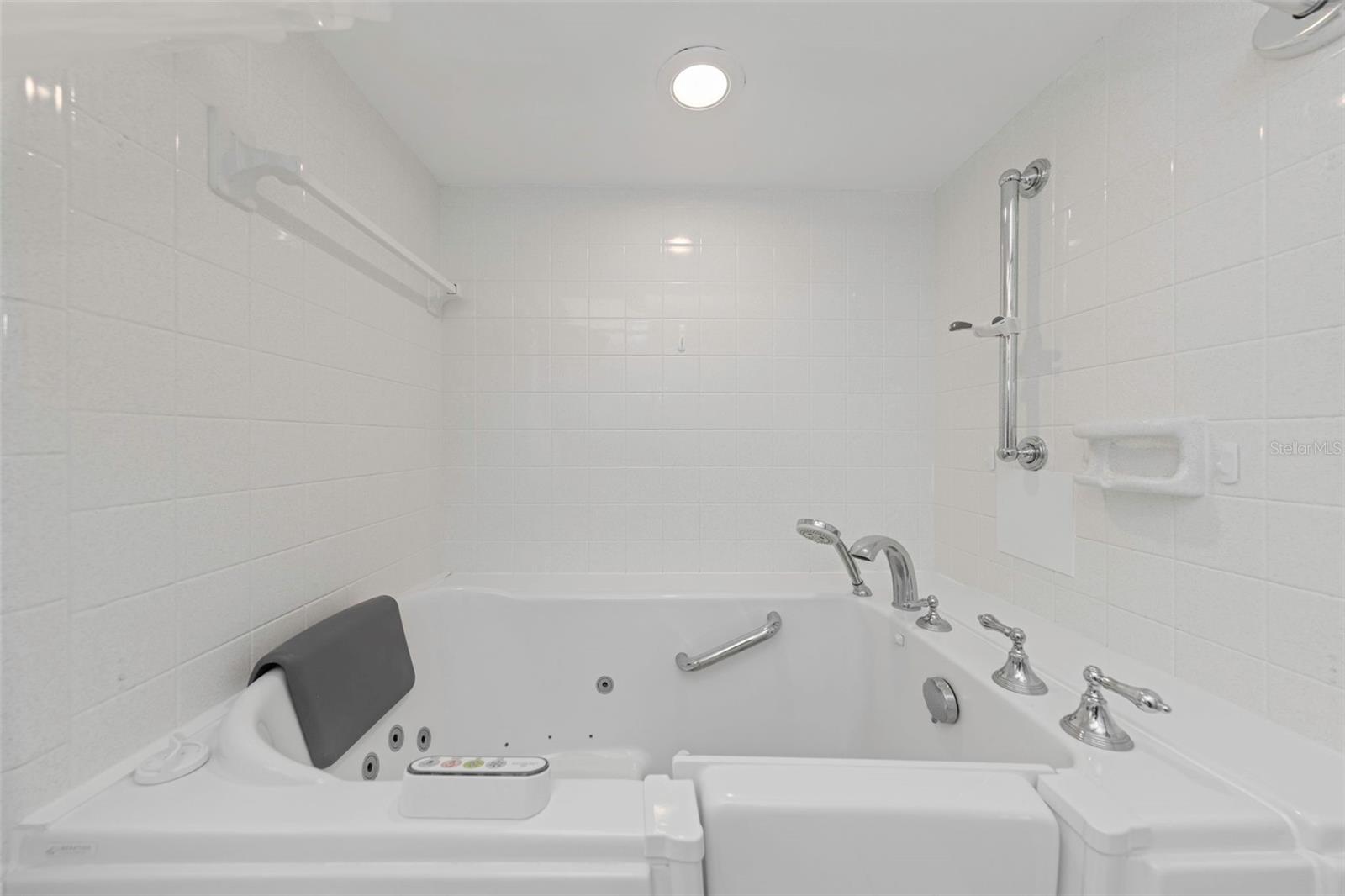 1468 BYRAM DR, CLEARWATER, FL, 33755