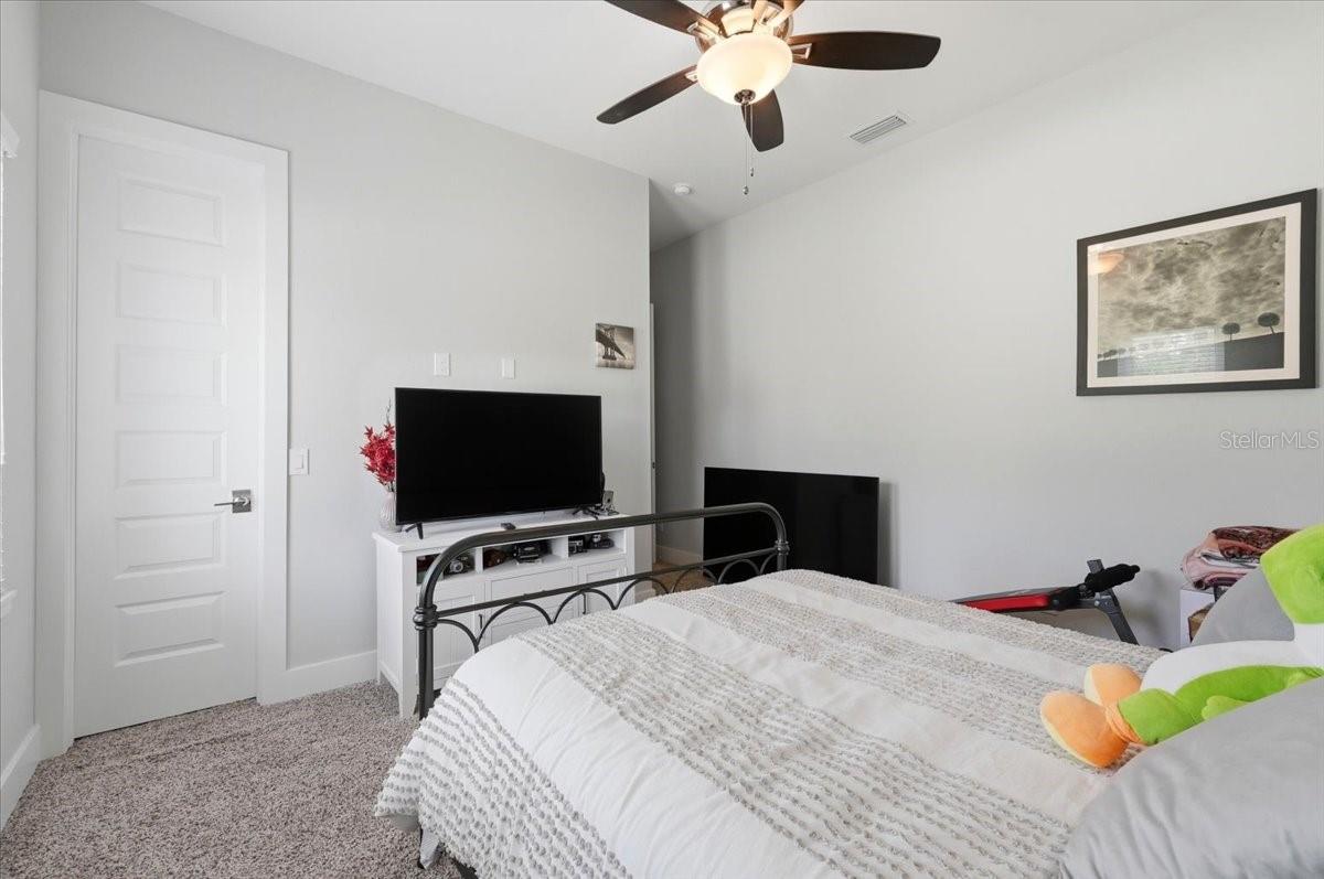 8293 CYPRESS TRACE BLVD, LAKELAND, FL, 33809