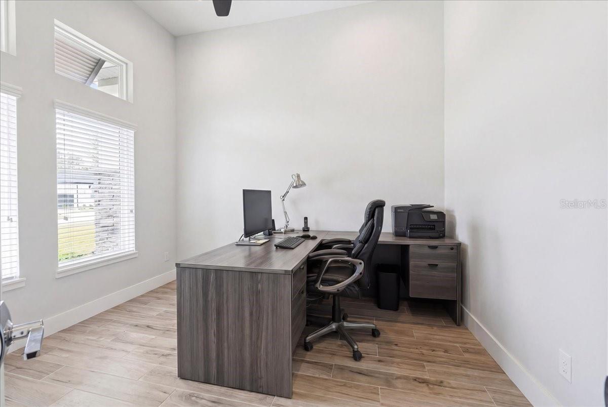 8293 CYPRESS TRACE BLVD, LAKELAND, FL, 33809