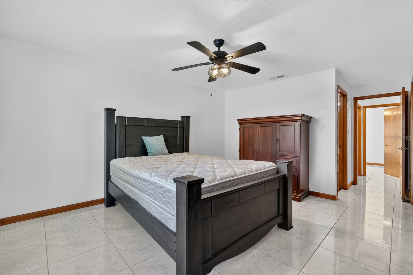 109 SHANGRI LA CIR, EDGEWATER, FL, 32132