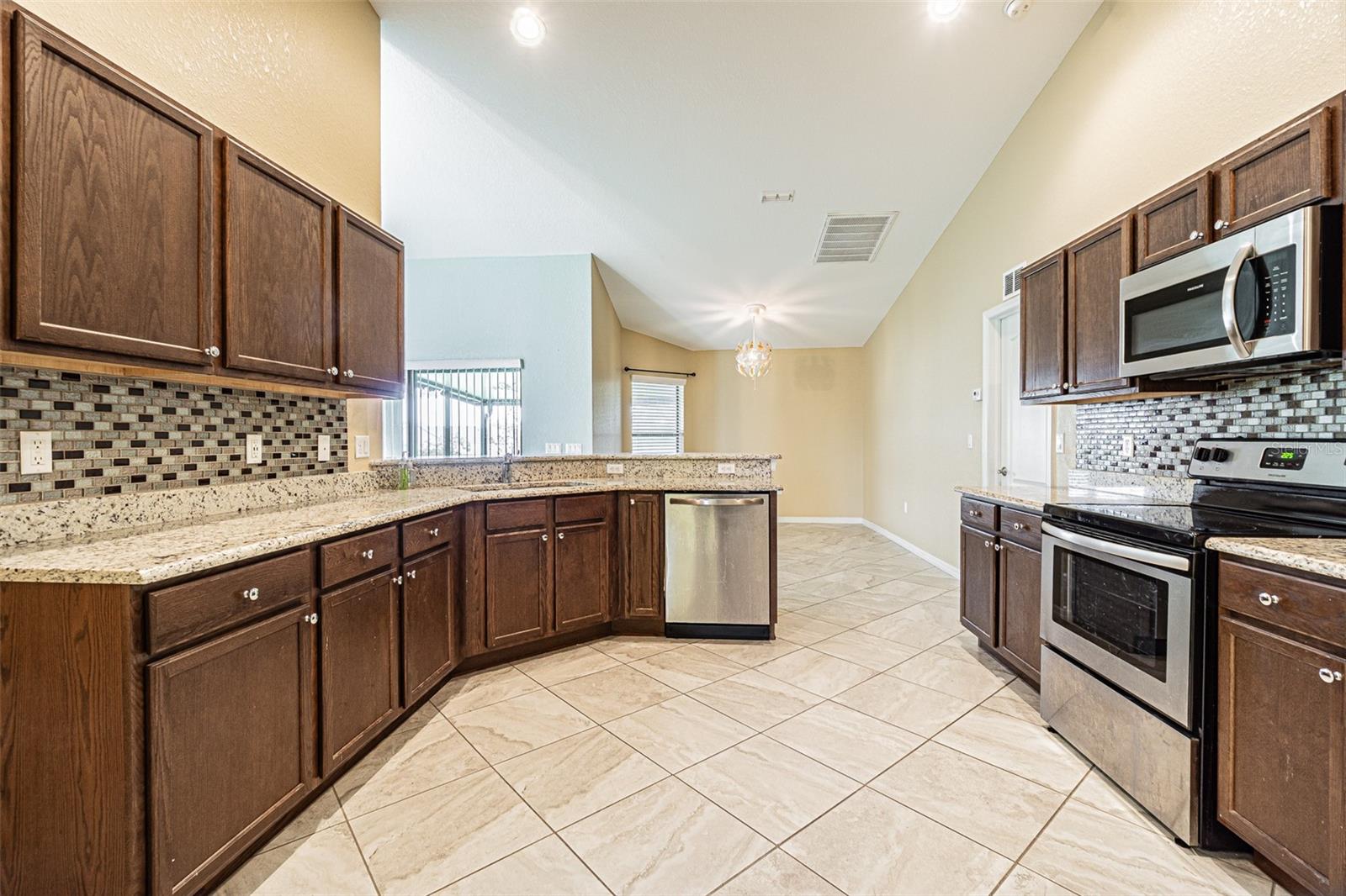 1311 EVERGREEN PARK CIR, LAKELAND, FL, 33813