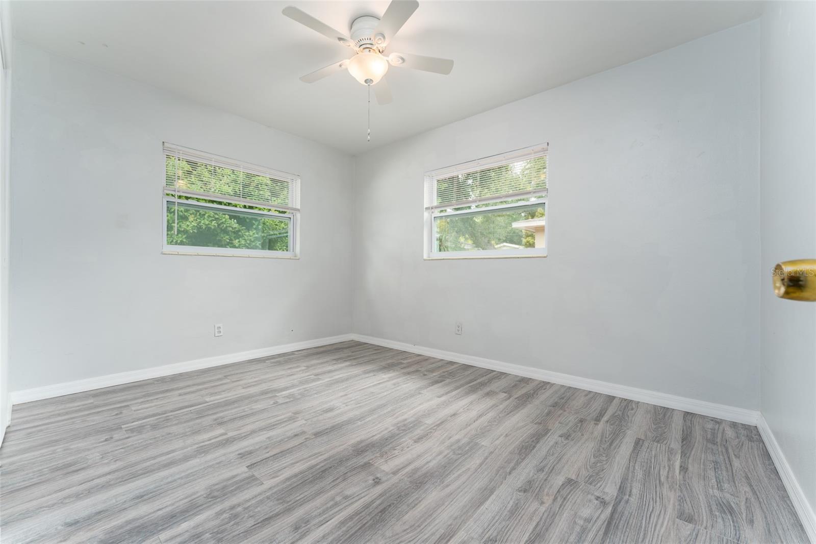 811 20TH AVE N, ST PETERSBURG, FL, 33704