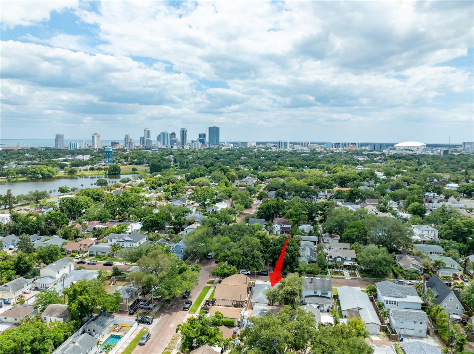 811 20TH AVE N, ST PETERSBURG, FL, 33704