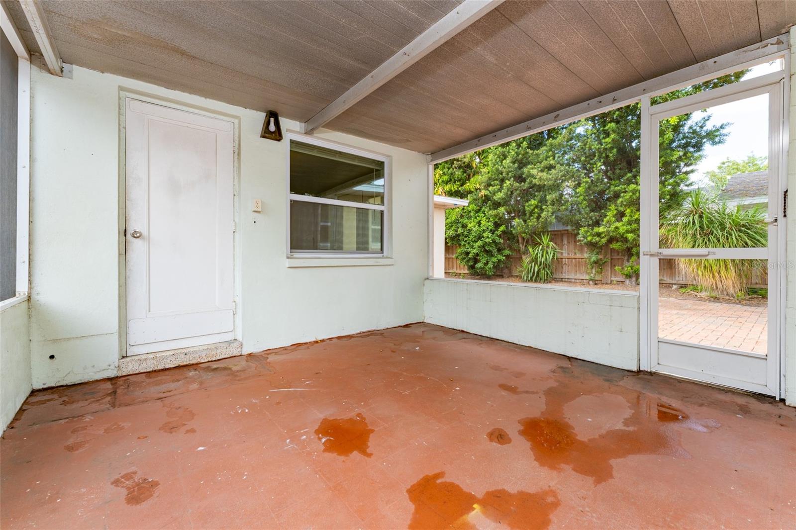 811 20TH AVE N, ST PETERSBURG, FL, 33704