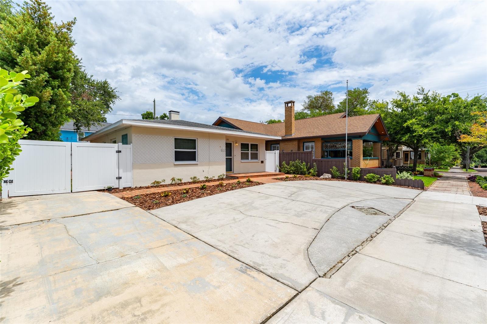 811 20TH AVE N, ST PETERSBURG, FL, 33704