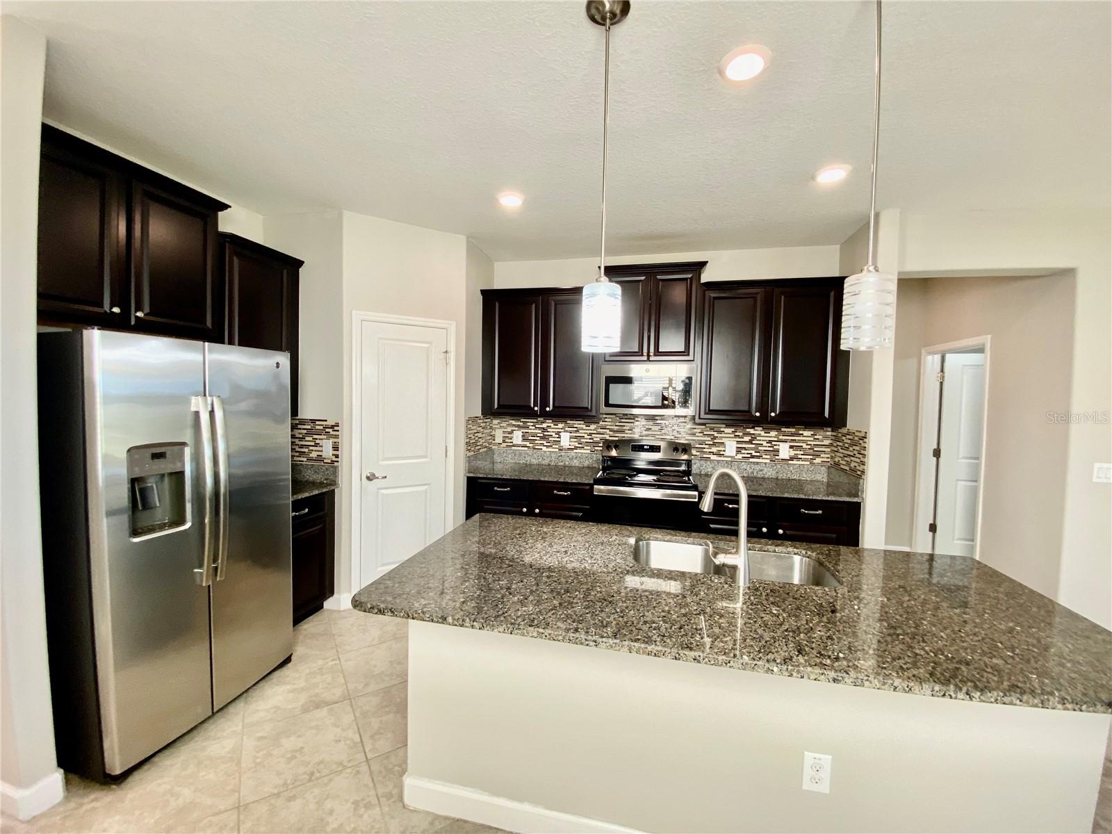 10143 NEWMINSTER LOOP, RUSKIN, FL, 33573