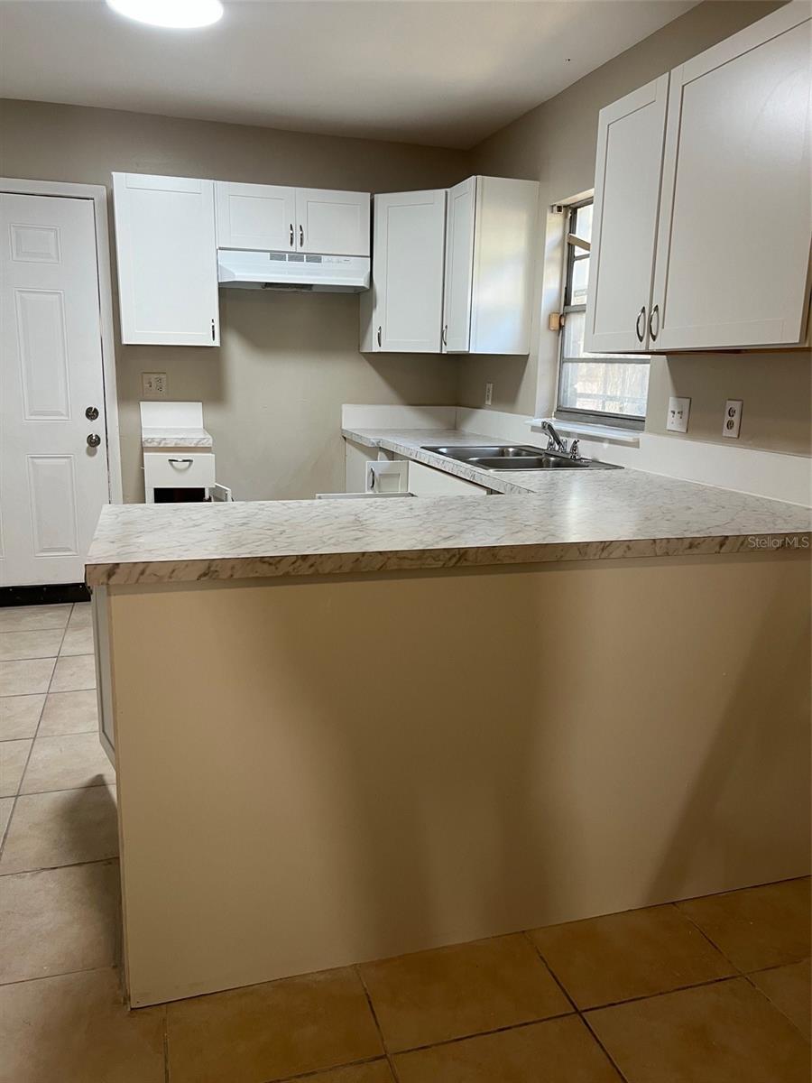 3122 SW 26TH TER #B, GAINESVILLE, FL, 32608