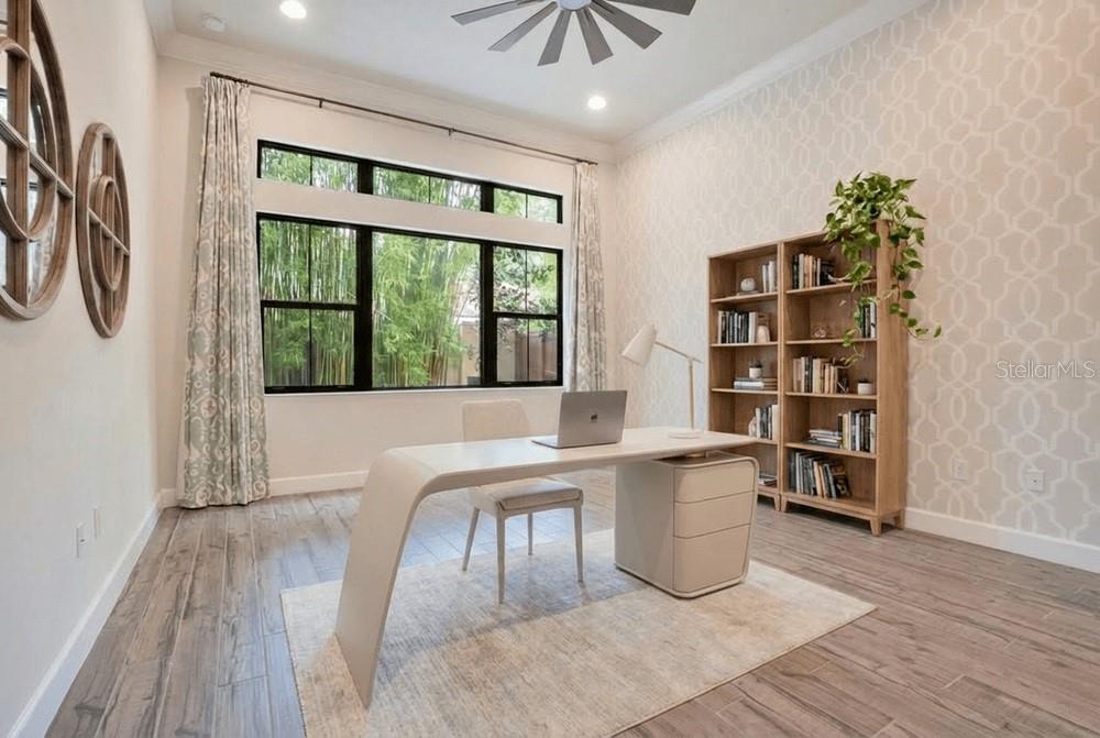 8394 VIA VITTORIA WAY WAY, ORLANDO, FL, 32819