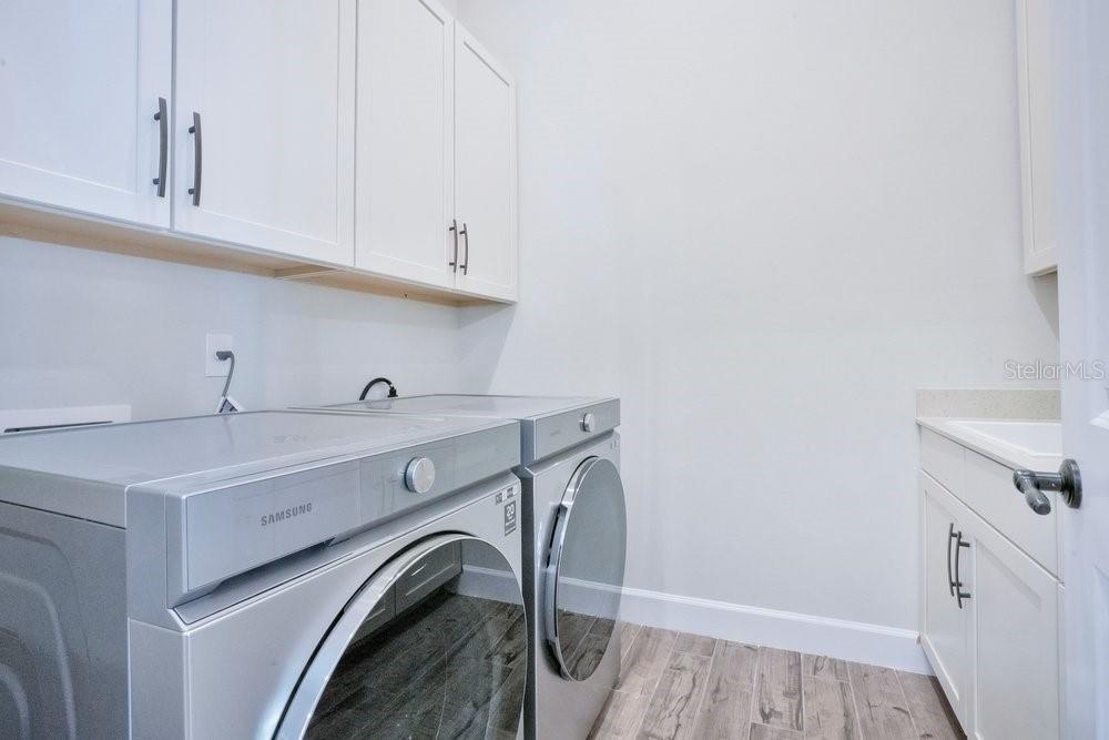 8394 VIA VITTORIA WAY WAY, ORLANDO, FL, 32819