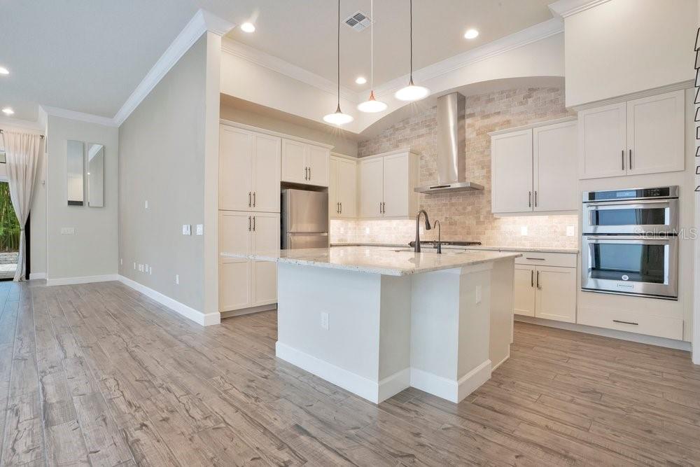 8394 VIA VITTORIA WAY WAY, ORLANDO, FL, 32819