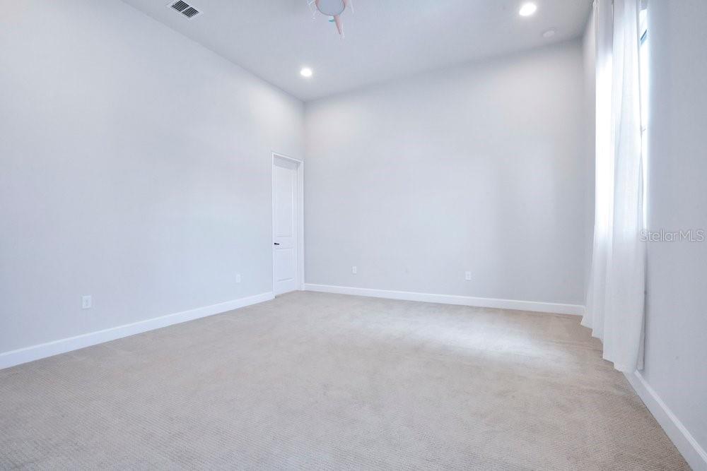 8394 VIA VITTORIA WAY WAY, ORLANDO, FL, 32819