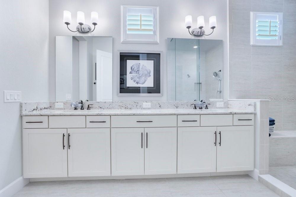 8394 VIA VITTORIA WAY WAY, ORLANDO, FL, 32819