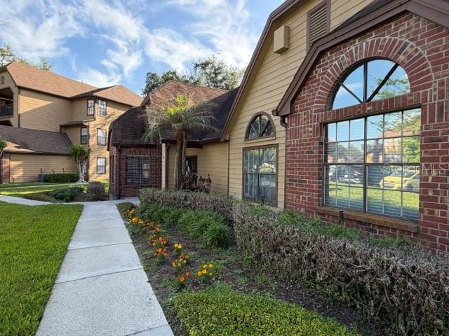 355 LAKEPOINTE DR #304, ALTAMONTE SPRINGS, FL, 32701